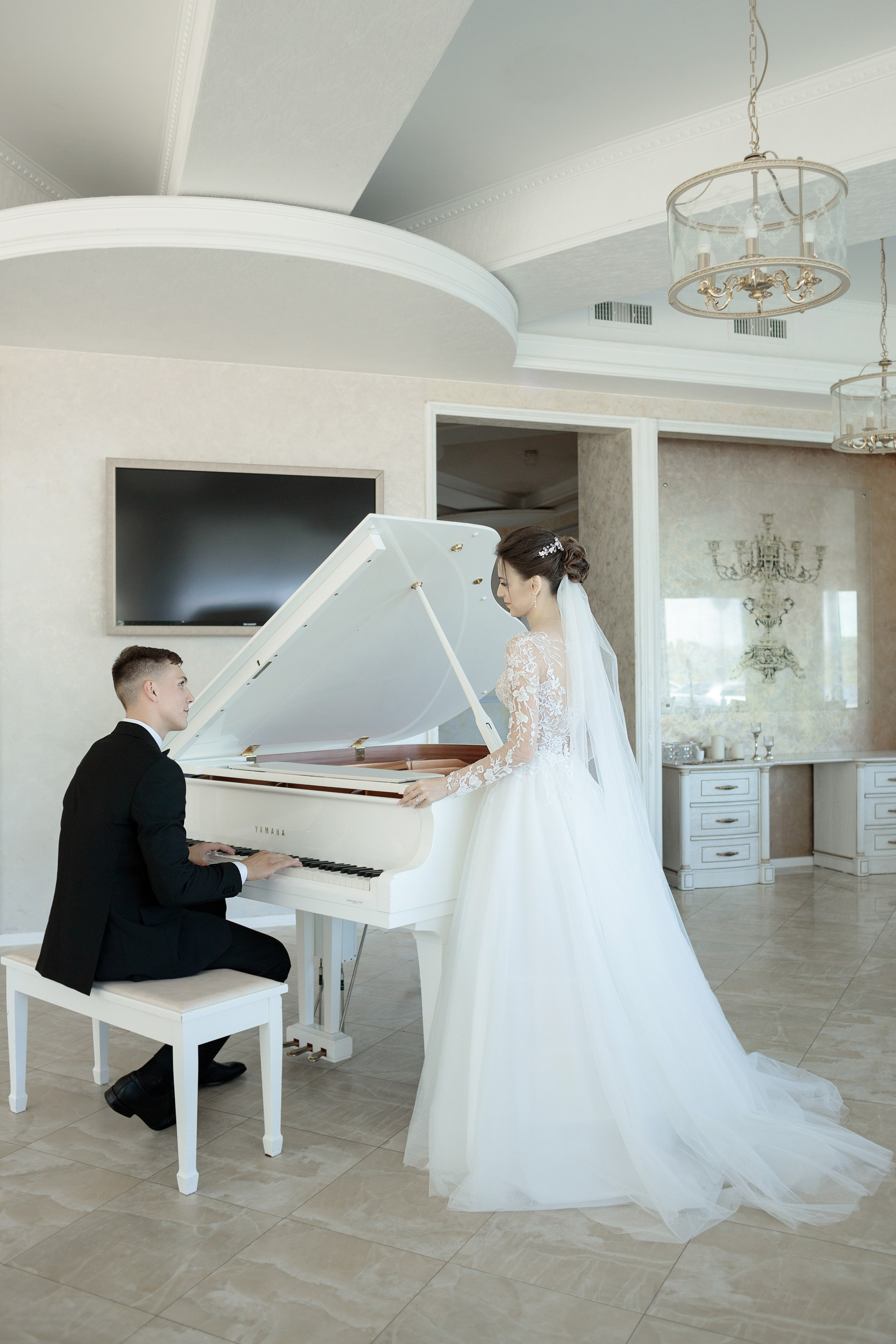 Свадебный фотограф в Астрахани. Фототуры по Астрахани и в горы Кавказа