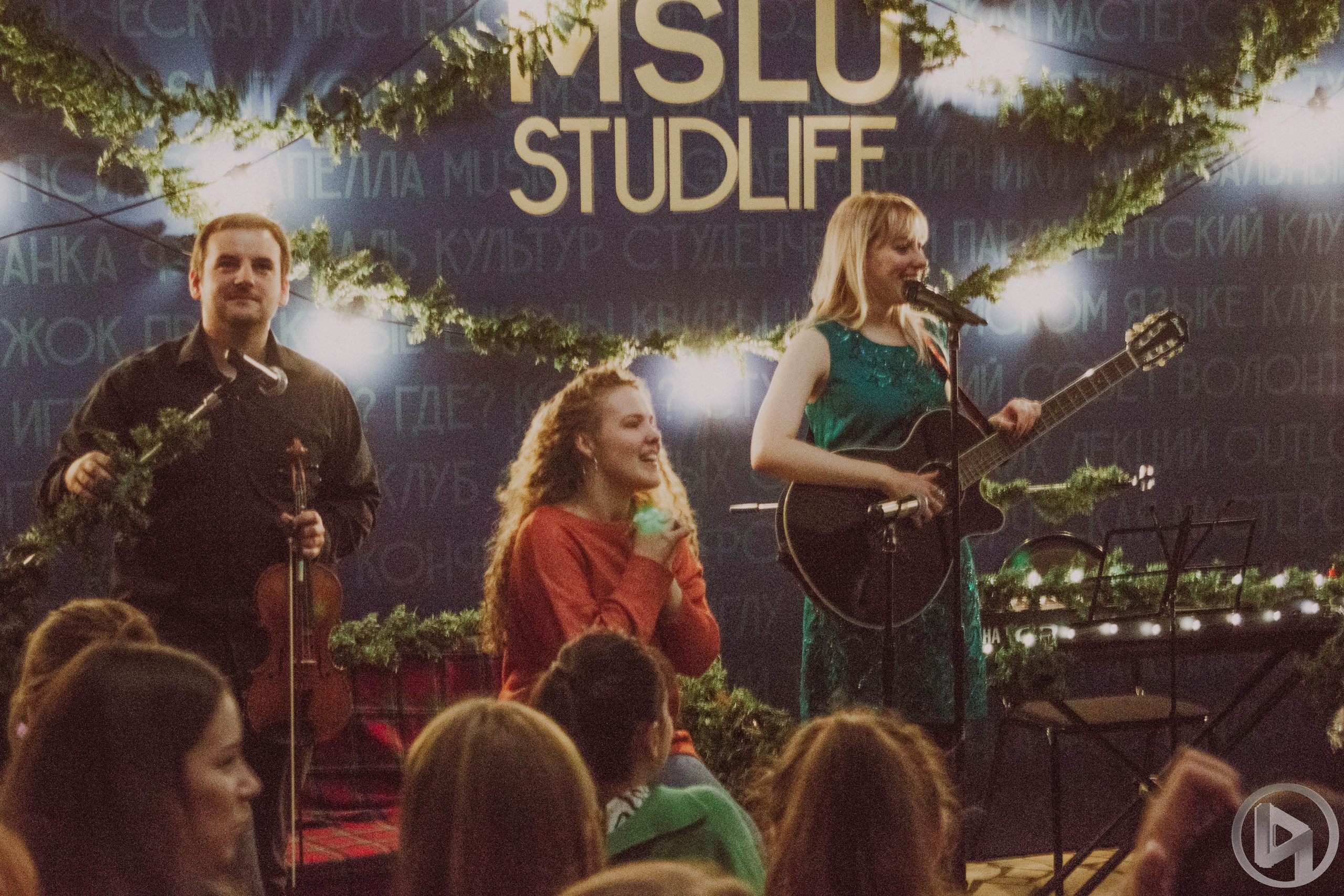 Квартирник MSLU STUDLIFE. Фотограф Анастасия Лощакова в Москве