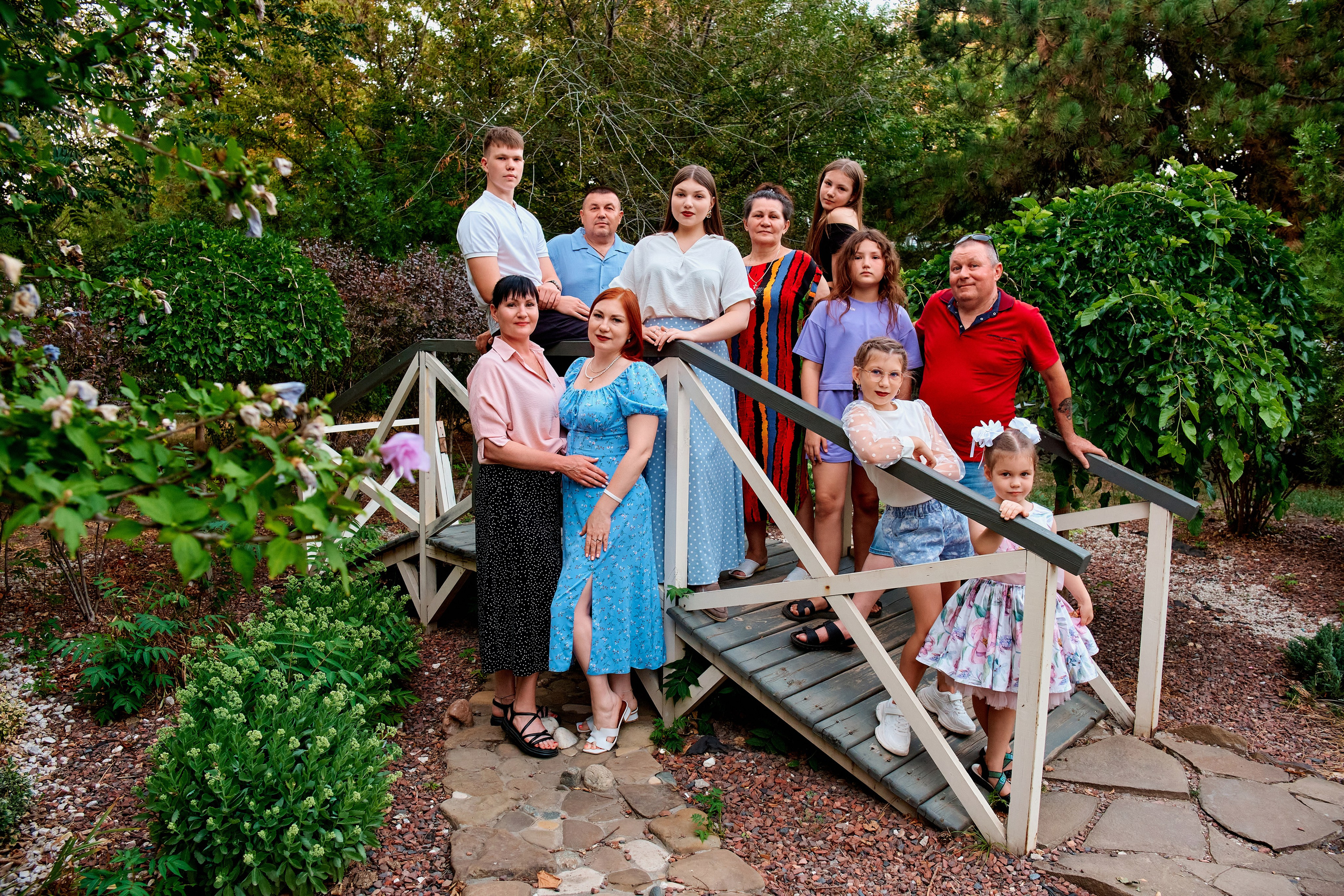 Семейная фотосессия с внуками в парке. Фотограф Таганрог Анна Трайжон