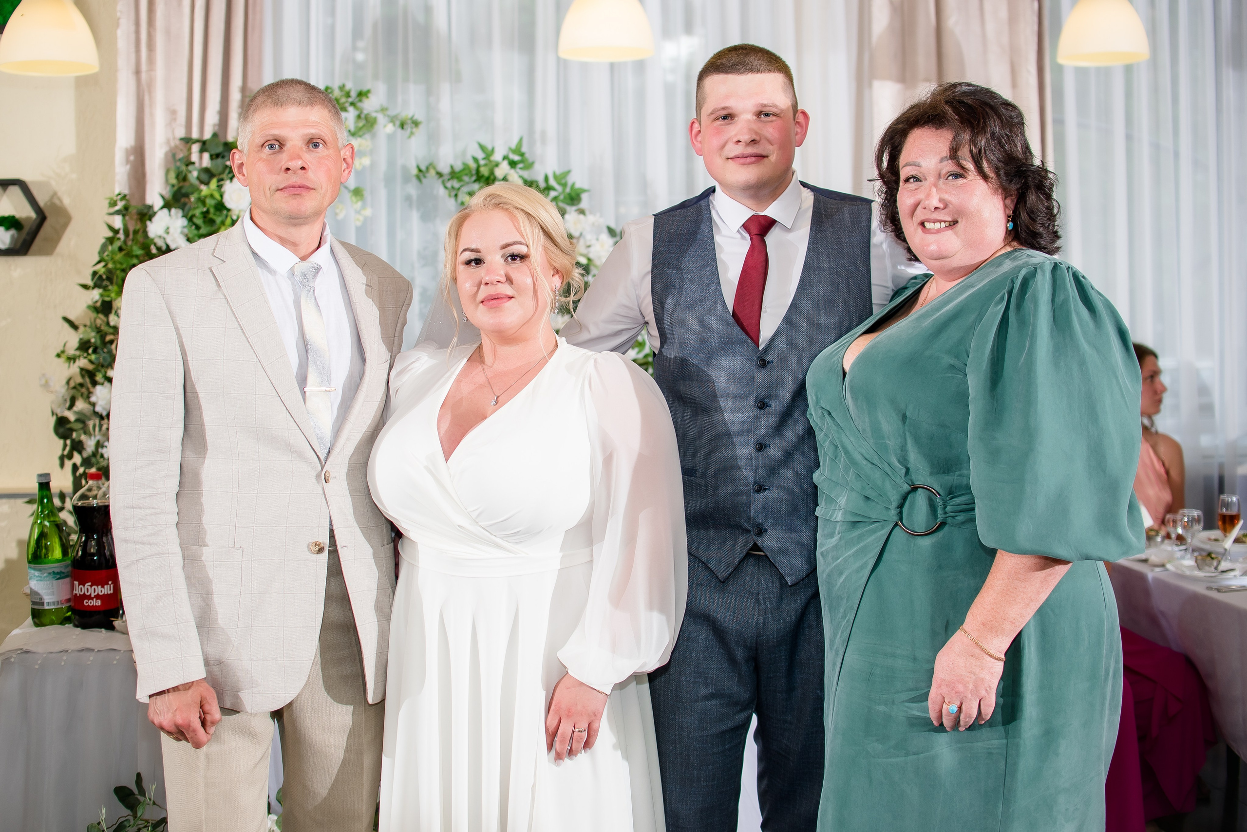 Фотосессия банкета на свадьбу. Фотограф Макс Огурцов в Нижнем Новгороде