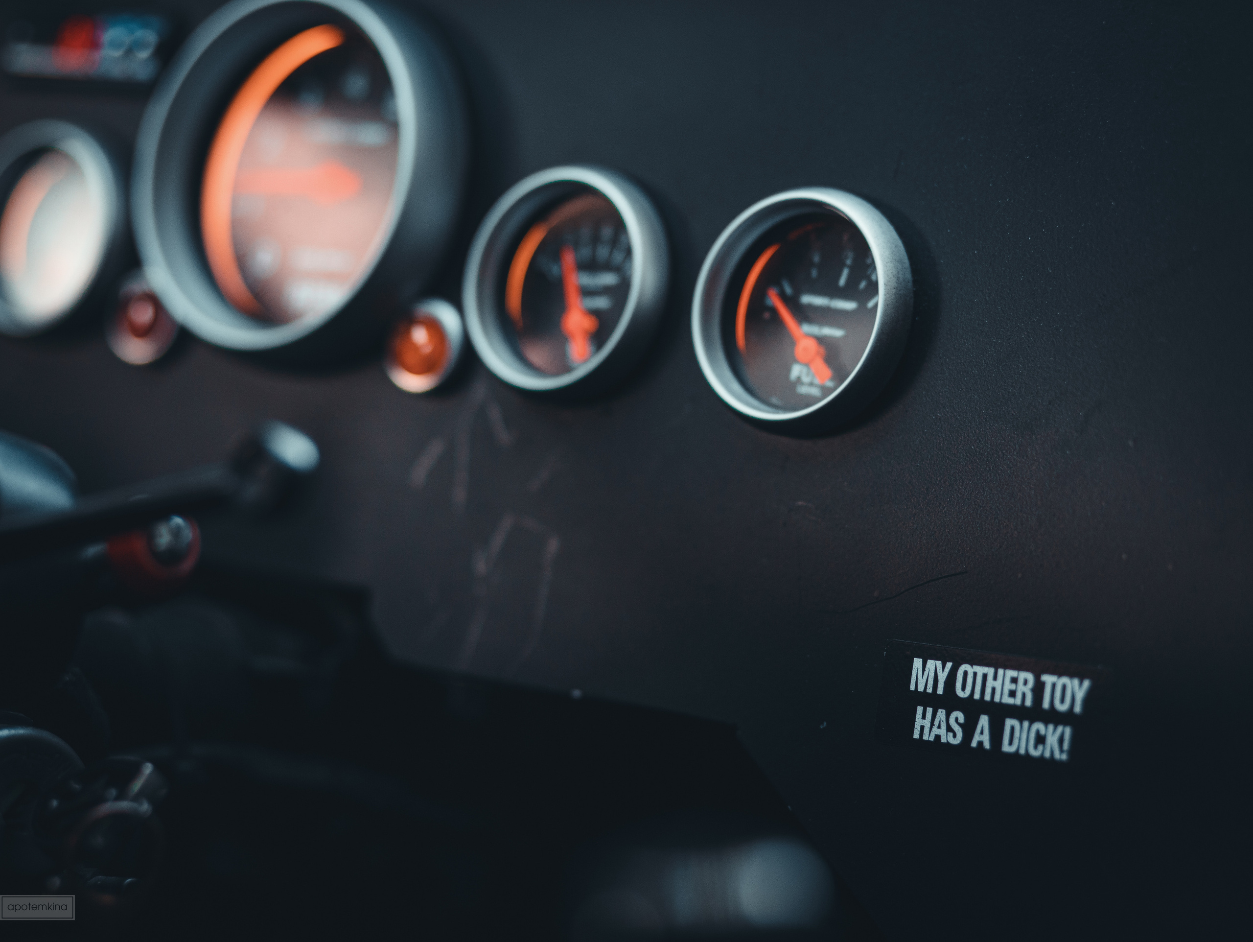 Саша и двухсотик. Портретный фотограф в Москве Анастасия Потёмкина