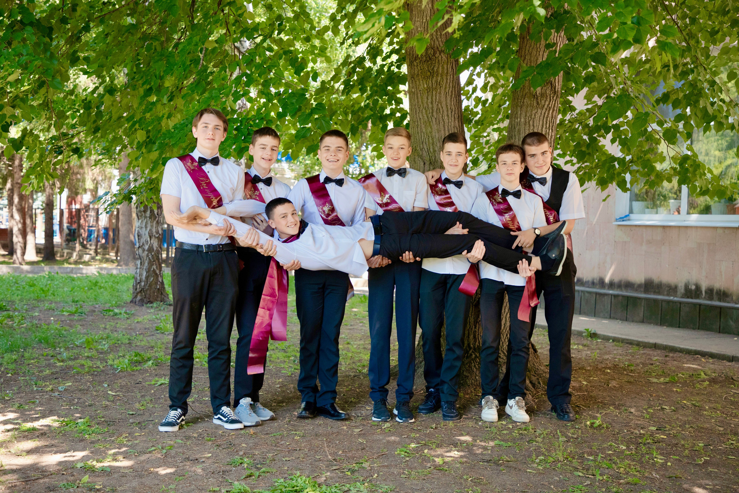 Школьная фотосессия. Семейный и Свадебный фотограф Алиса Малиева