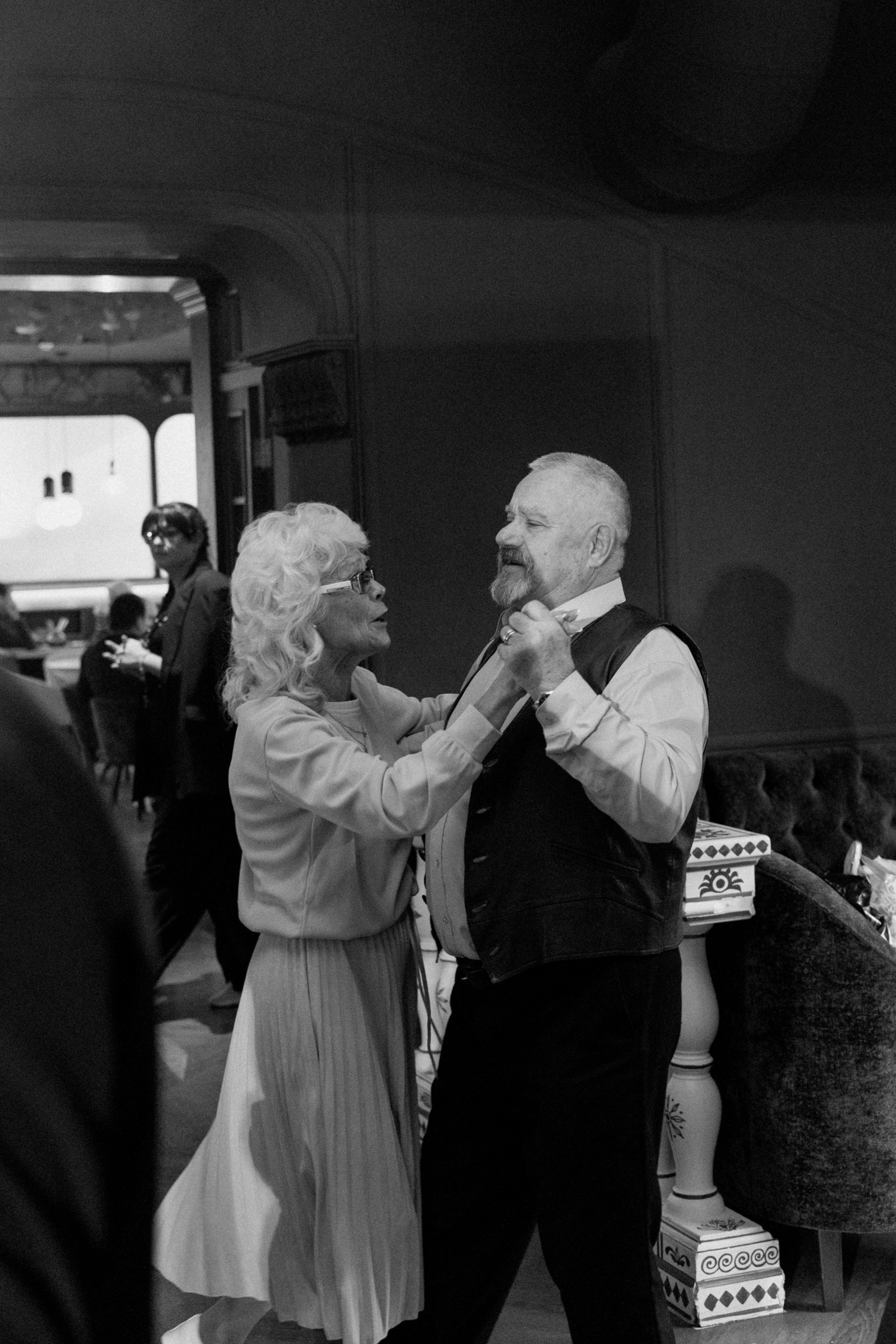 Свадебный фотограф Самара. Свадебный фотограф Грузия. Цены свадебный фотограф Самара. Цены свадебный фотограф Грузия. Фотограф в Самара Роман Квес