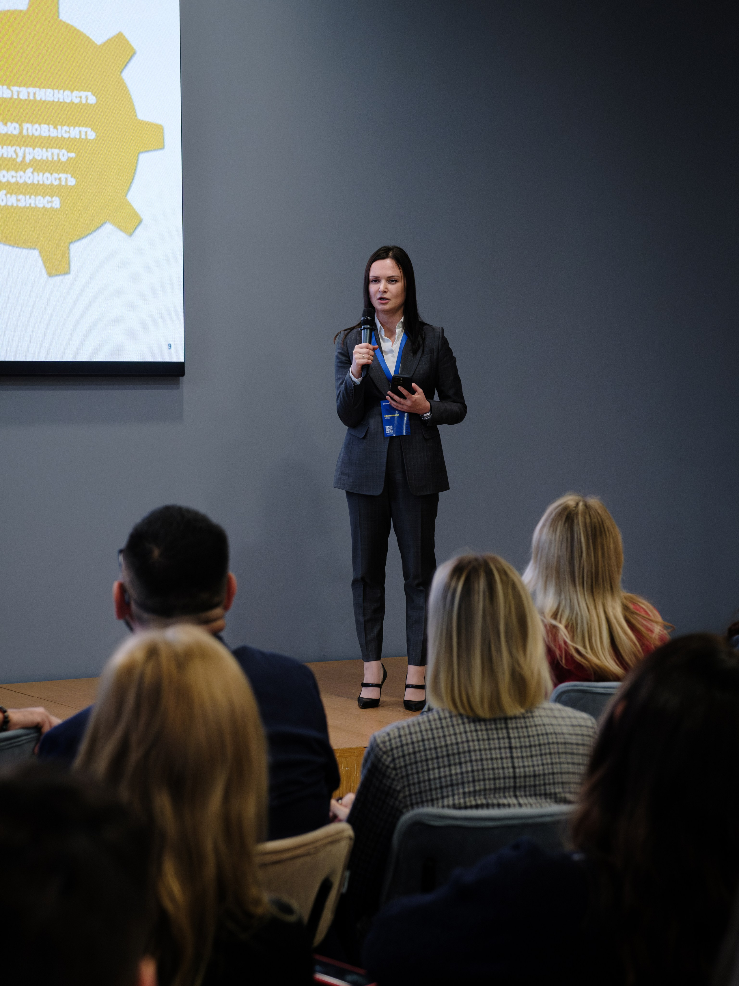 METRO. Репортажный и портретный фотограф в Москве Илья Спиридонов