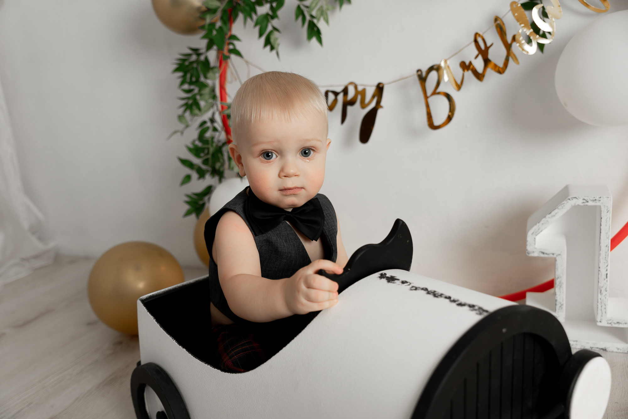 Первый День рождения. Фотограф новорожденных в Нижневартовске Лара Курдюкова