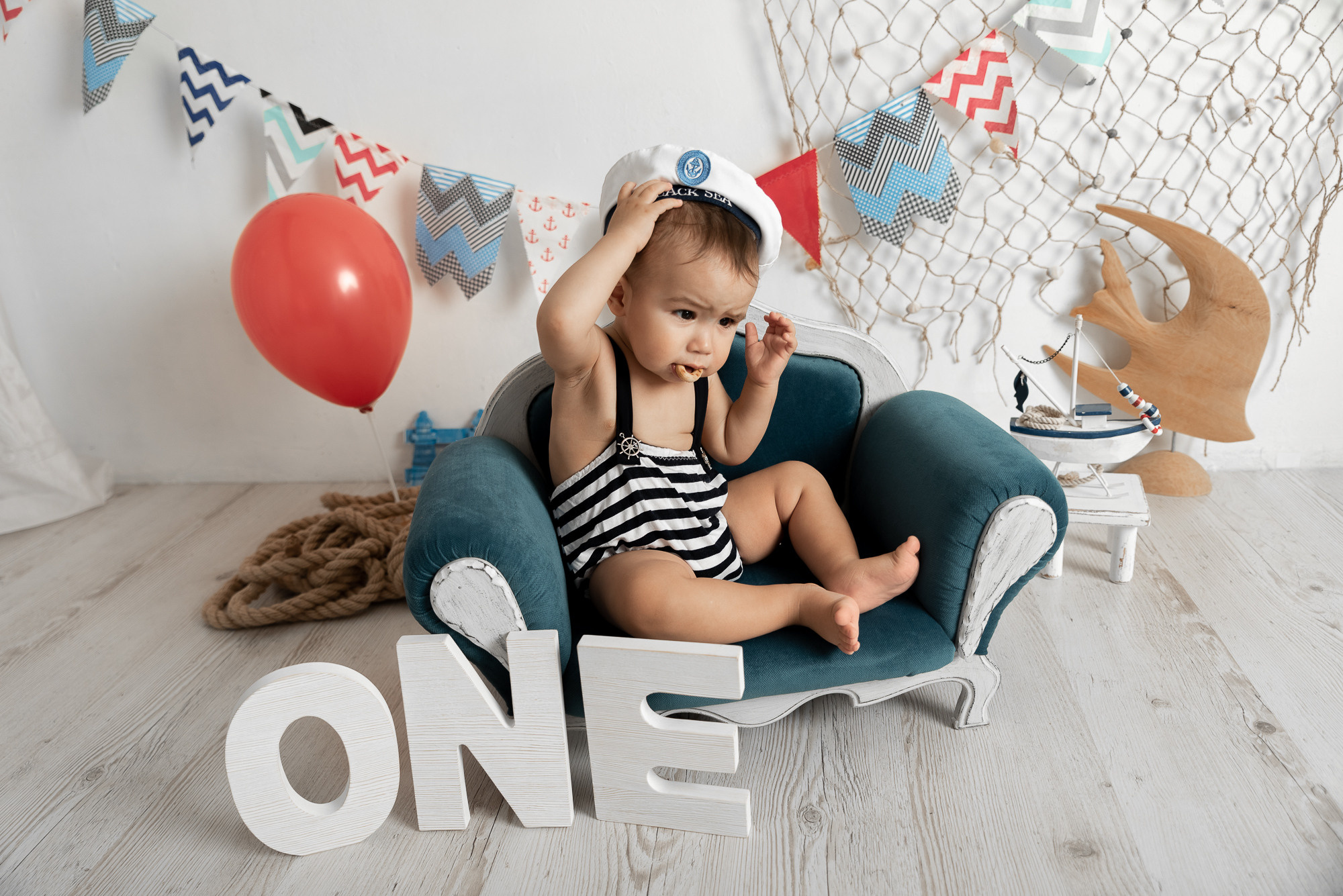 Первый День рождения. Фотограф новорожденных в Нижневартовске Лара Курдюкова