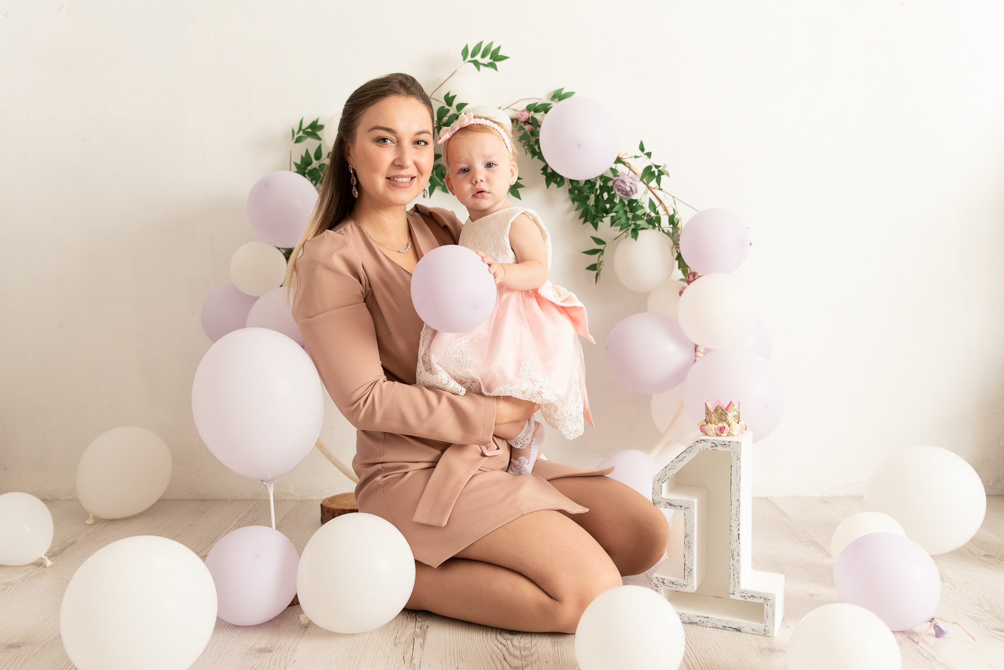 Первый День рождения. Фотограф новорожденных в Нижневартовске Лара Курдюкова