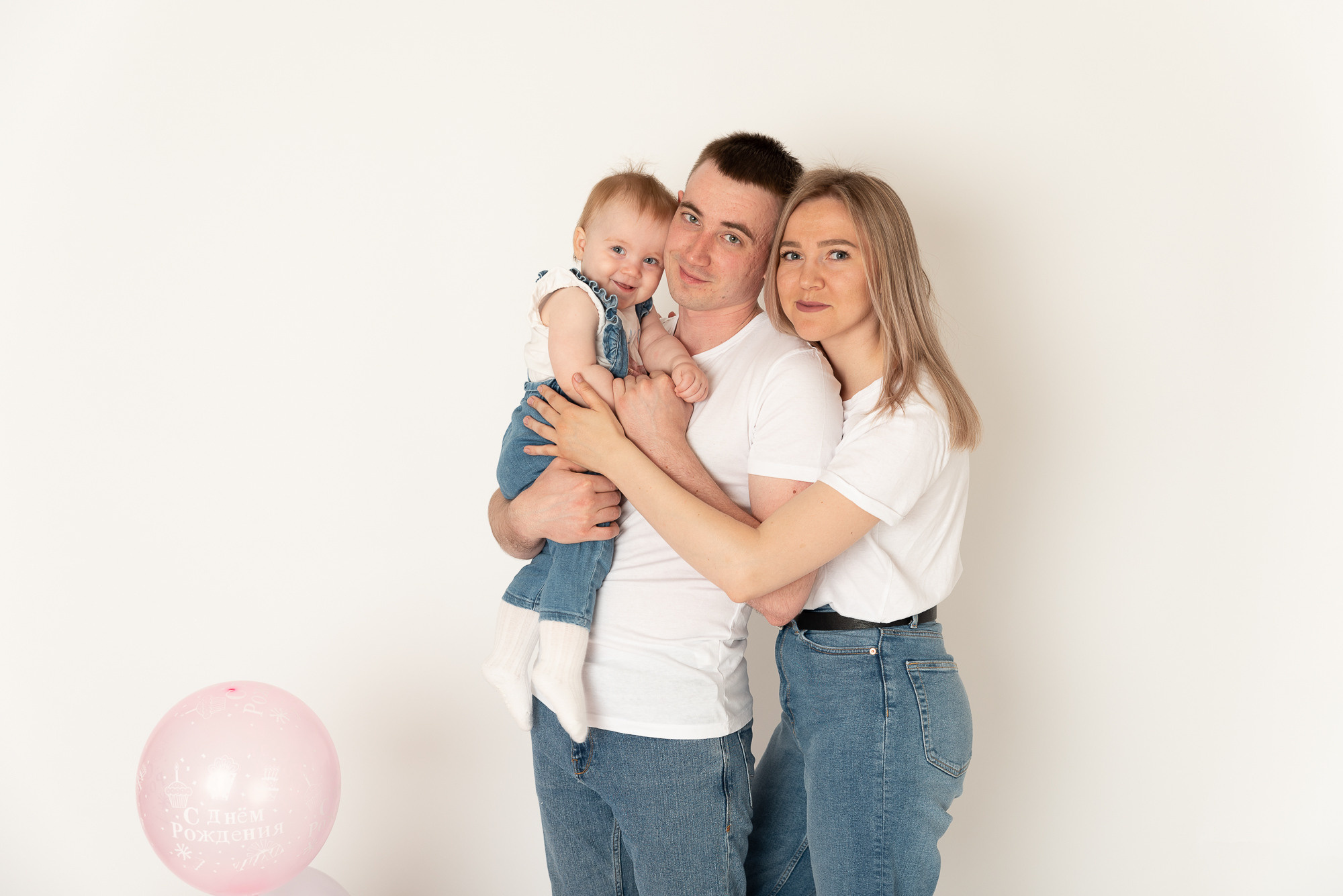 Первый День рождения. Фотограф новорожденных в Нижневартовске Лара Курдюкова