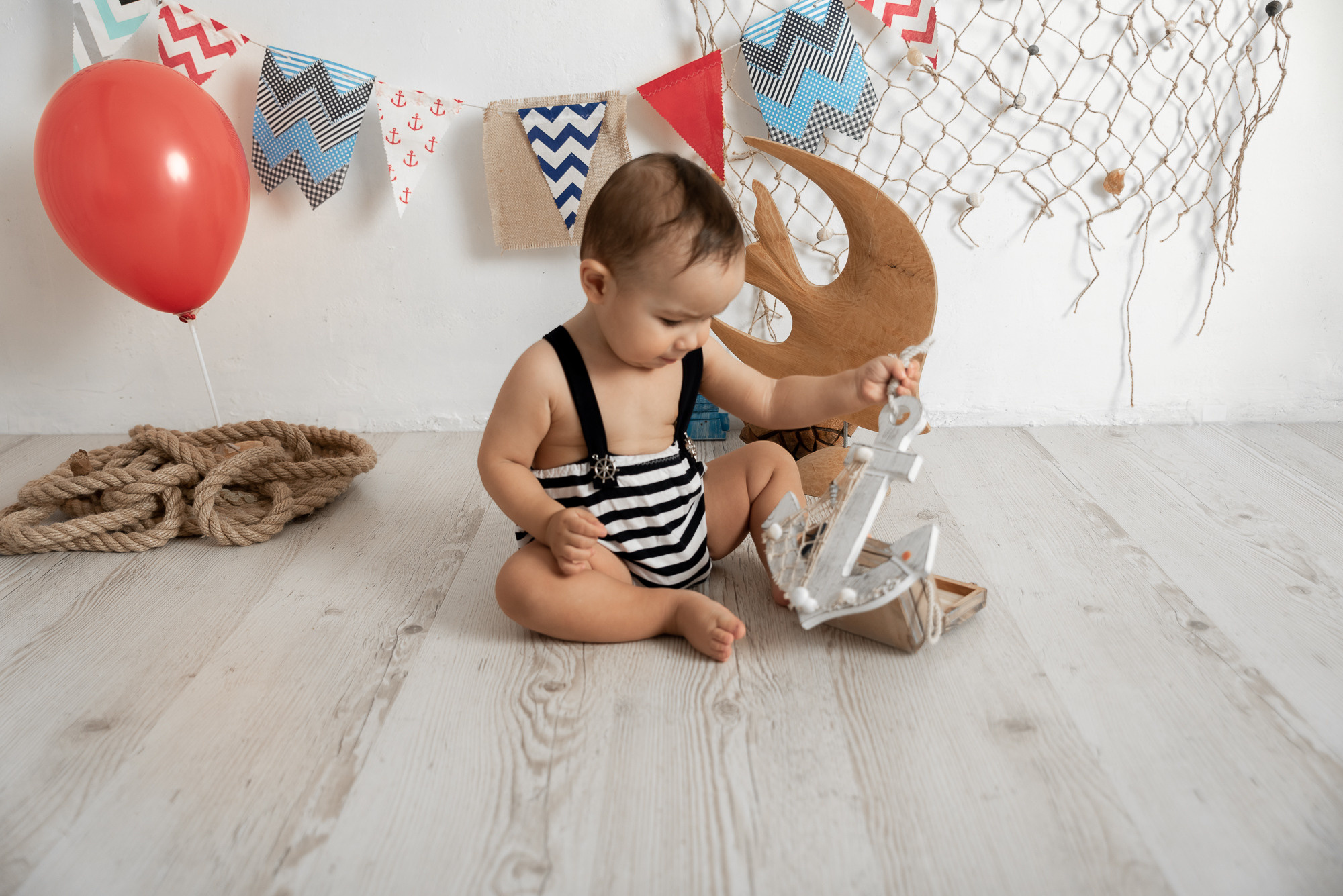 Первый День рождения. Фотограф новорожденных в Нижневартовске Лара Курдюкова