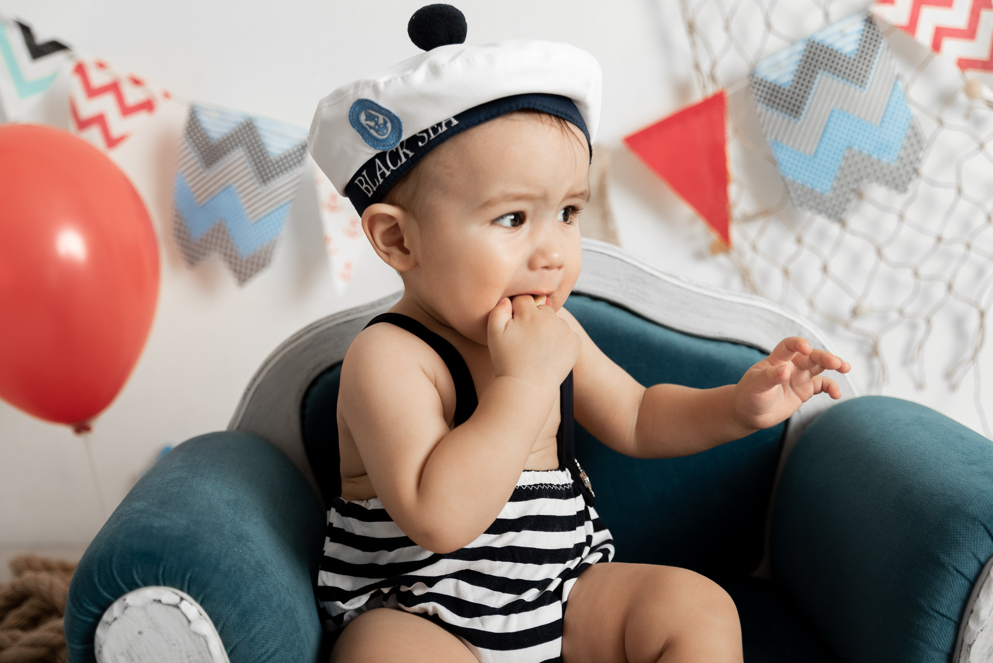 Первый День рождения. Фотограф новорожденных в Нижневартовске Лара Курдюкова