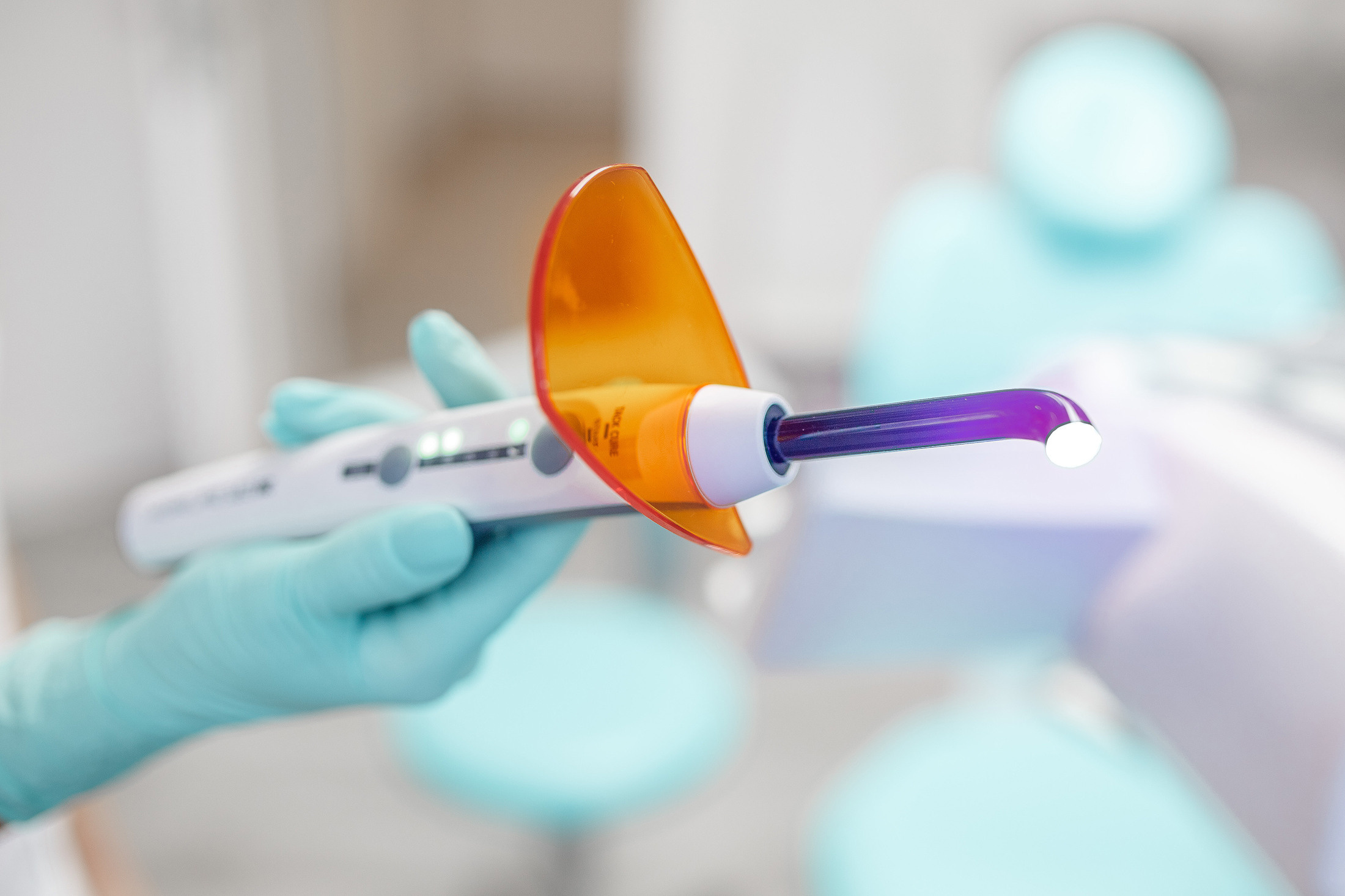 Съёмка оборудования стоматологической клиники OptimaStom. Прага, Чехия