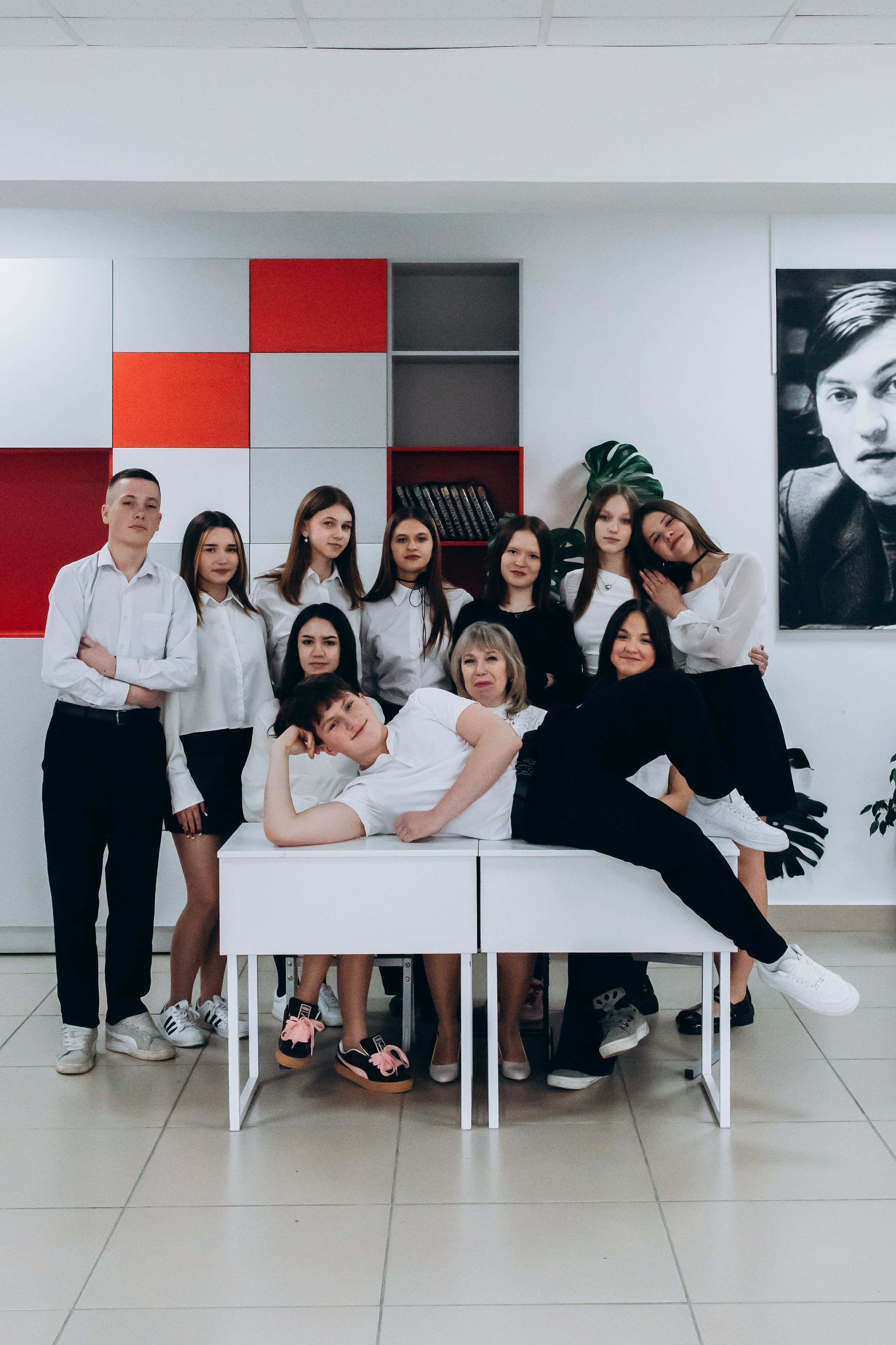 СОШ № 26 Тугулым 2025. Семейный фотограф Нижневартовск Тюмень Ефимова Ирина