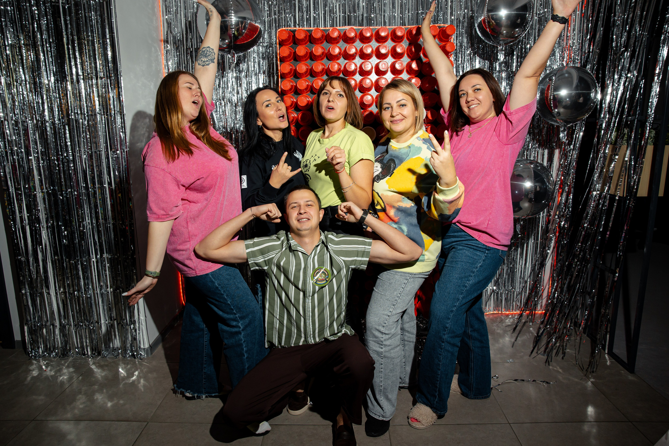 Дубль гис (офисная туса). Фотограф Вячеслав Фарунин