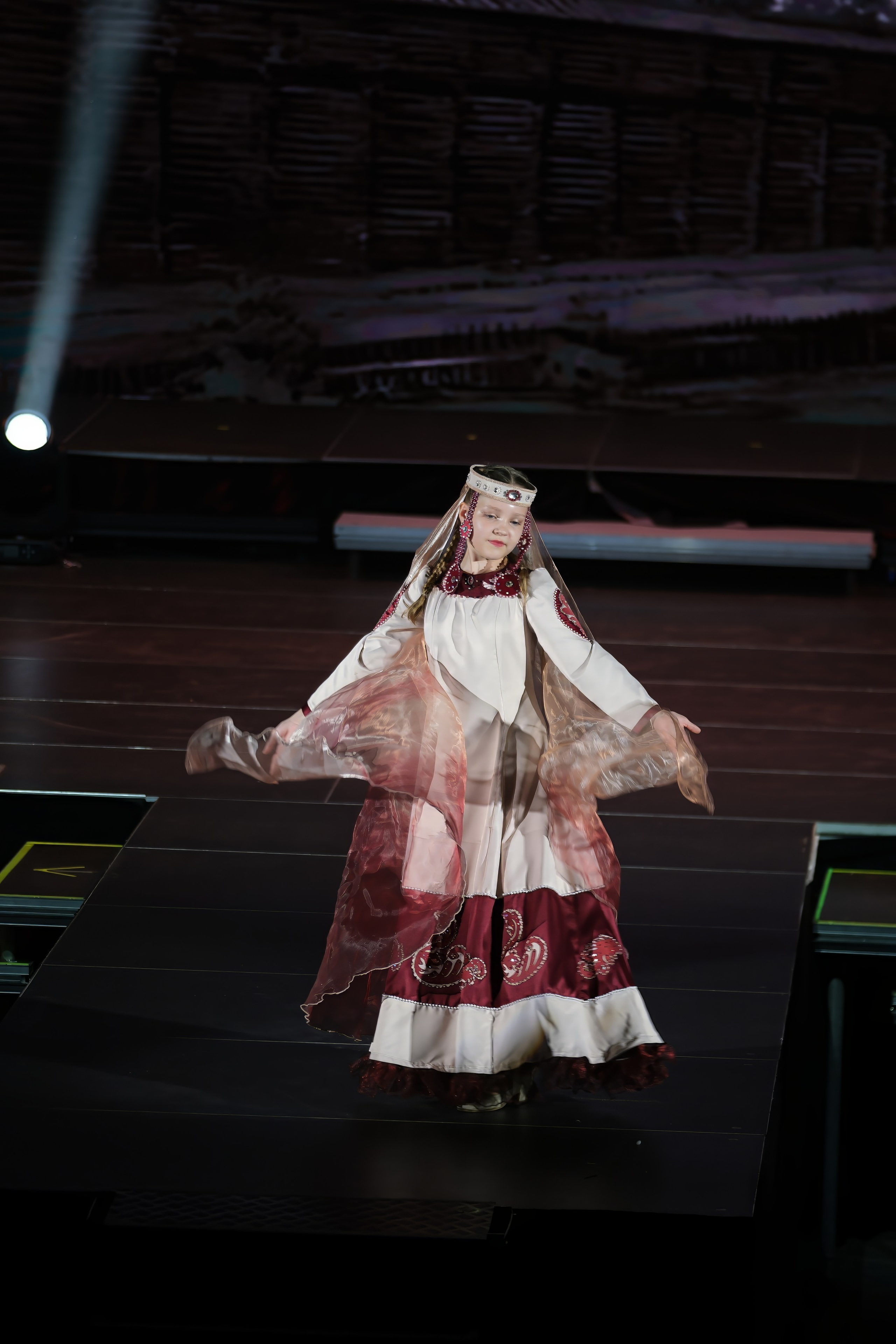 Подиумный спектакль «Стиль Надежды». Добро пожаловать в студию «Цифровой скульптор»  где искусство встречается с технологиями!