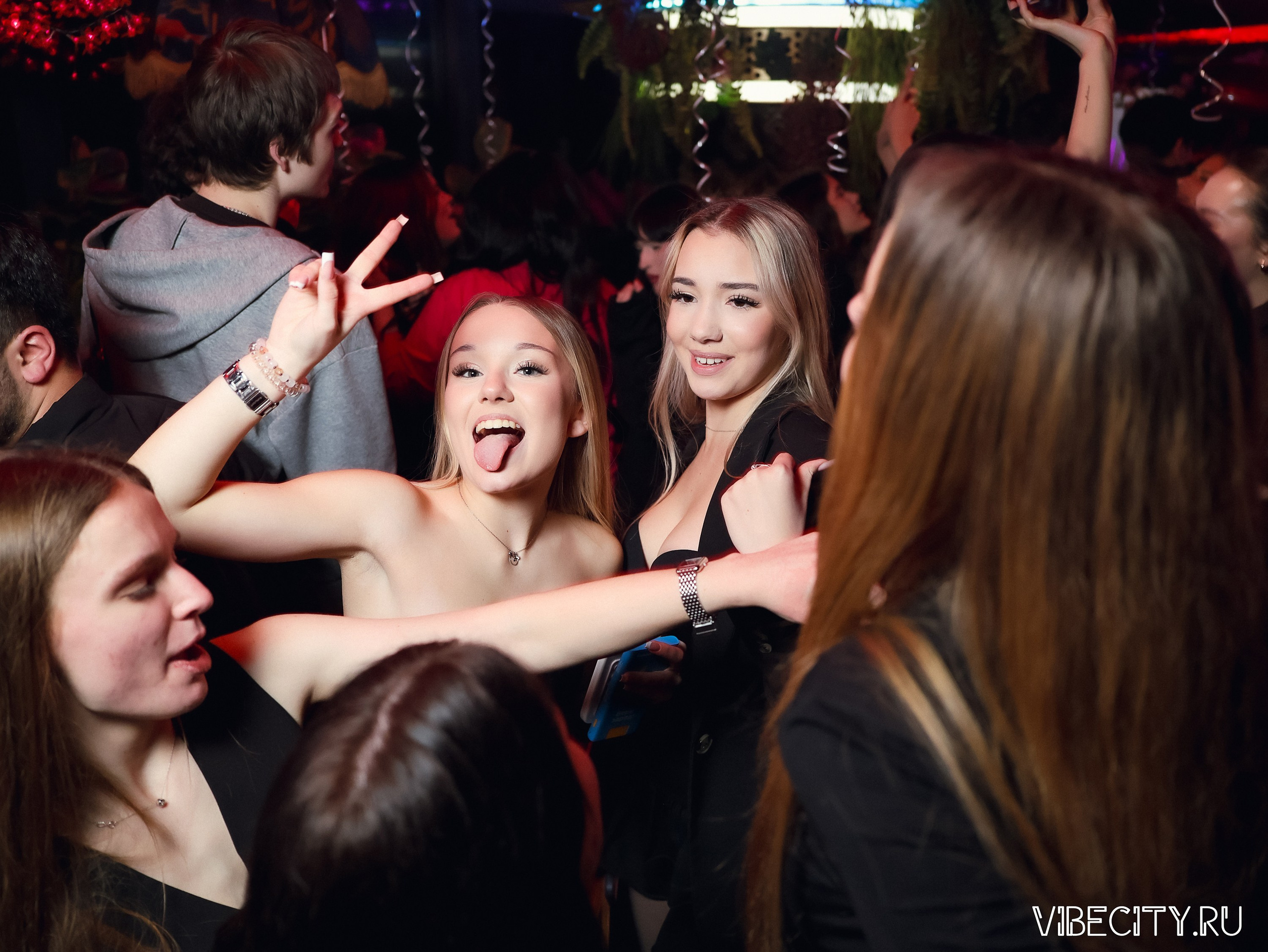 DOUBLE U. VIBECITY.RU Вайб Сити Ру Фоторепортажи Фотоотчеты Калининград