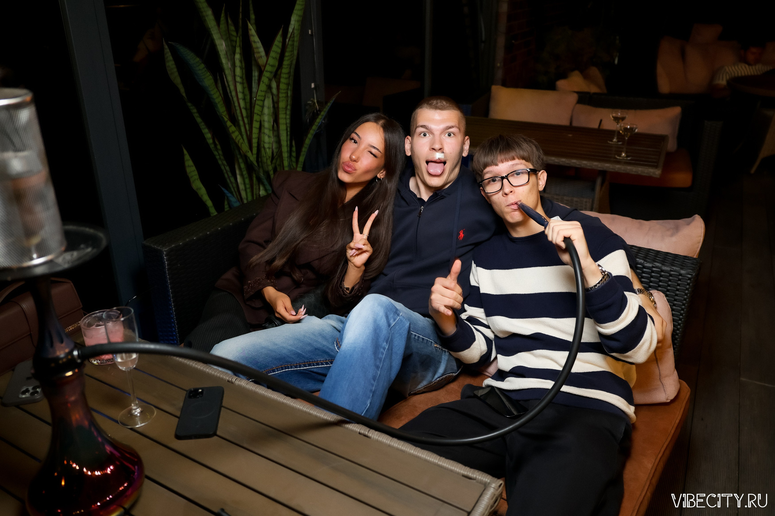 DOUBLE U. VIBECITY.RU Вайб Сити Ру Фоторепортажи Фотоотчеты Калининград
