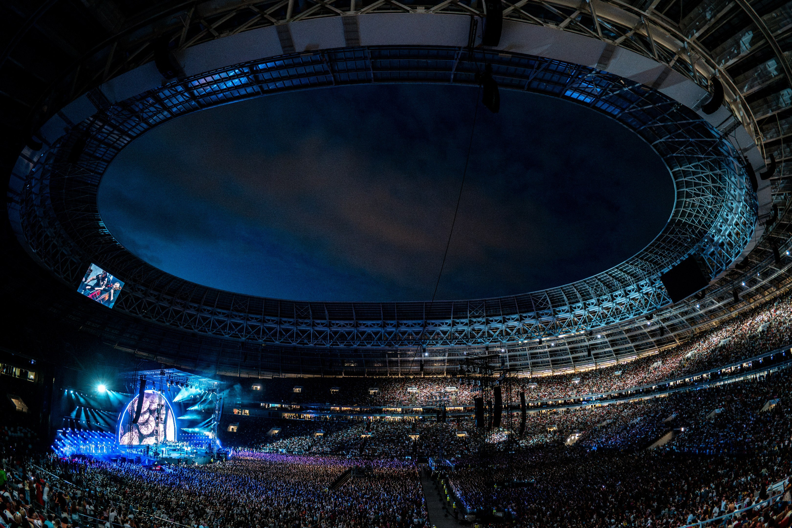 LEONID AGUTIN | MOSCOW | 2024. OOPS TEAM