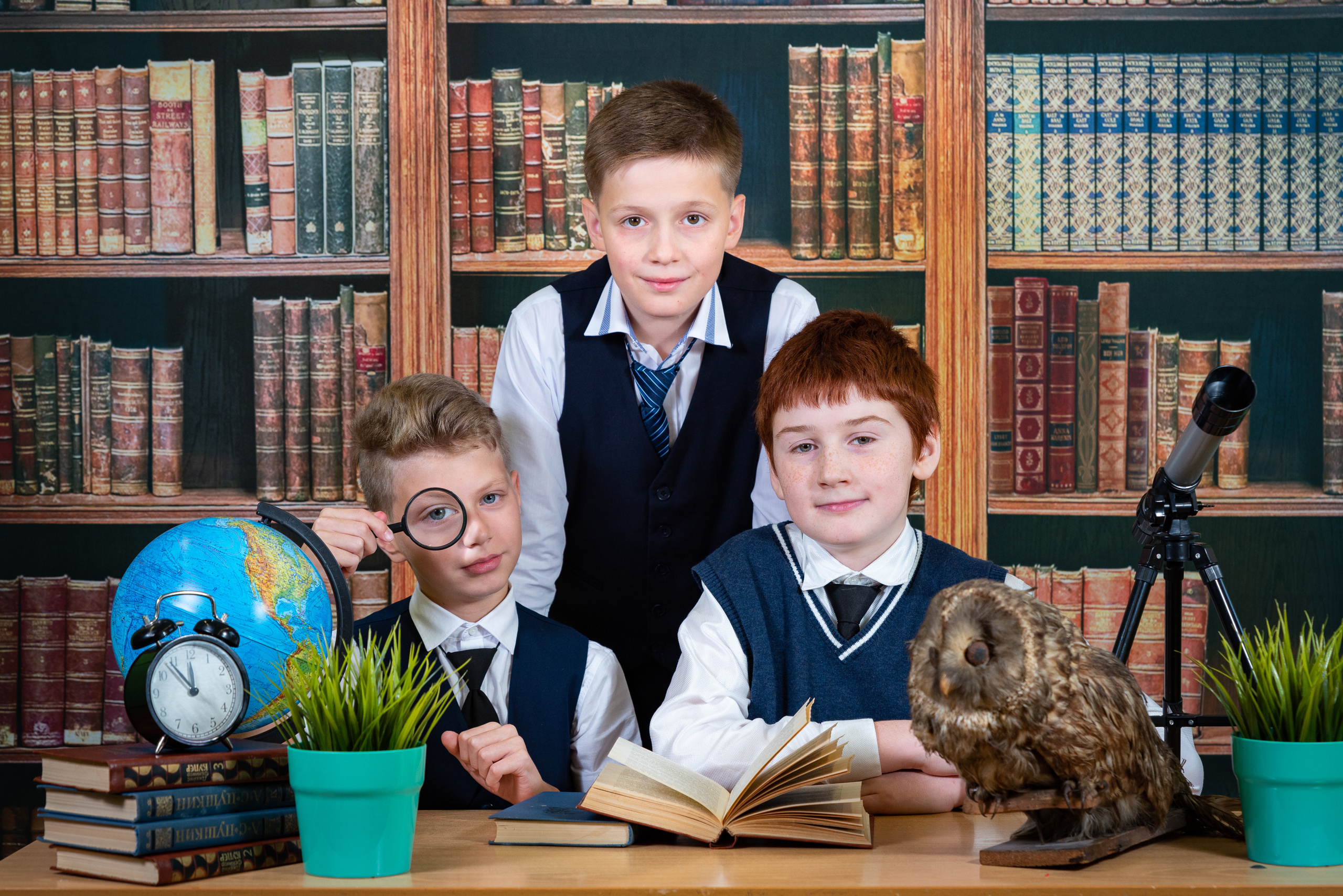 4 класс фотосессия в школе. Выпускные альбомы для детских садов и школ