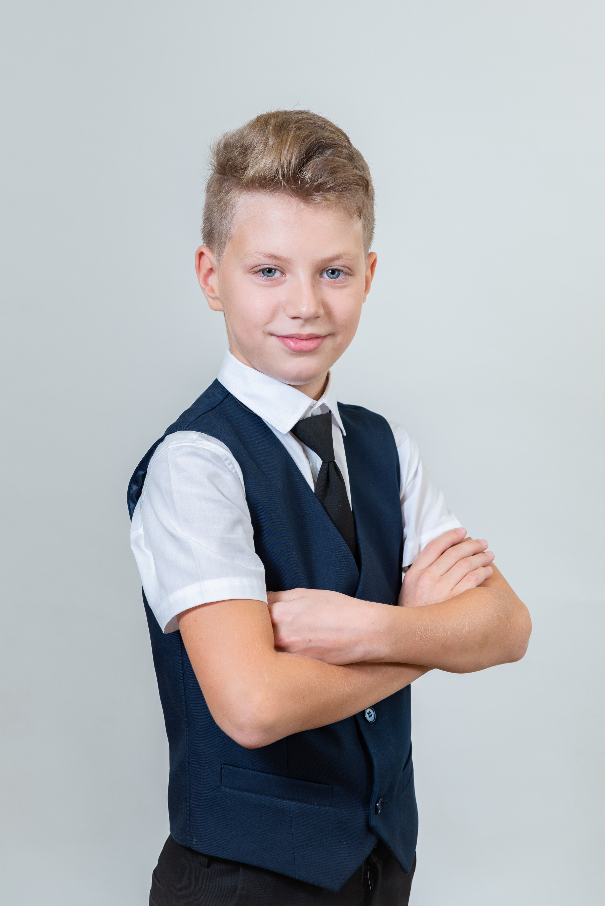 4 класс фотосессия в школе. Выпускные альбомы для детских садов и школ