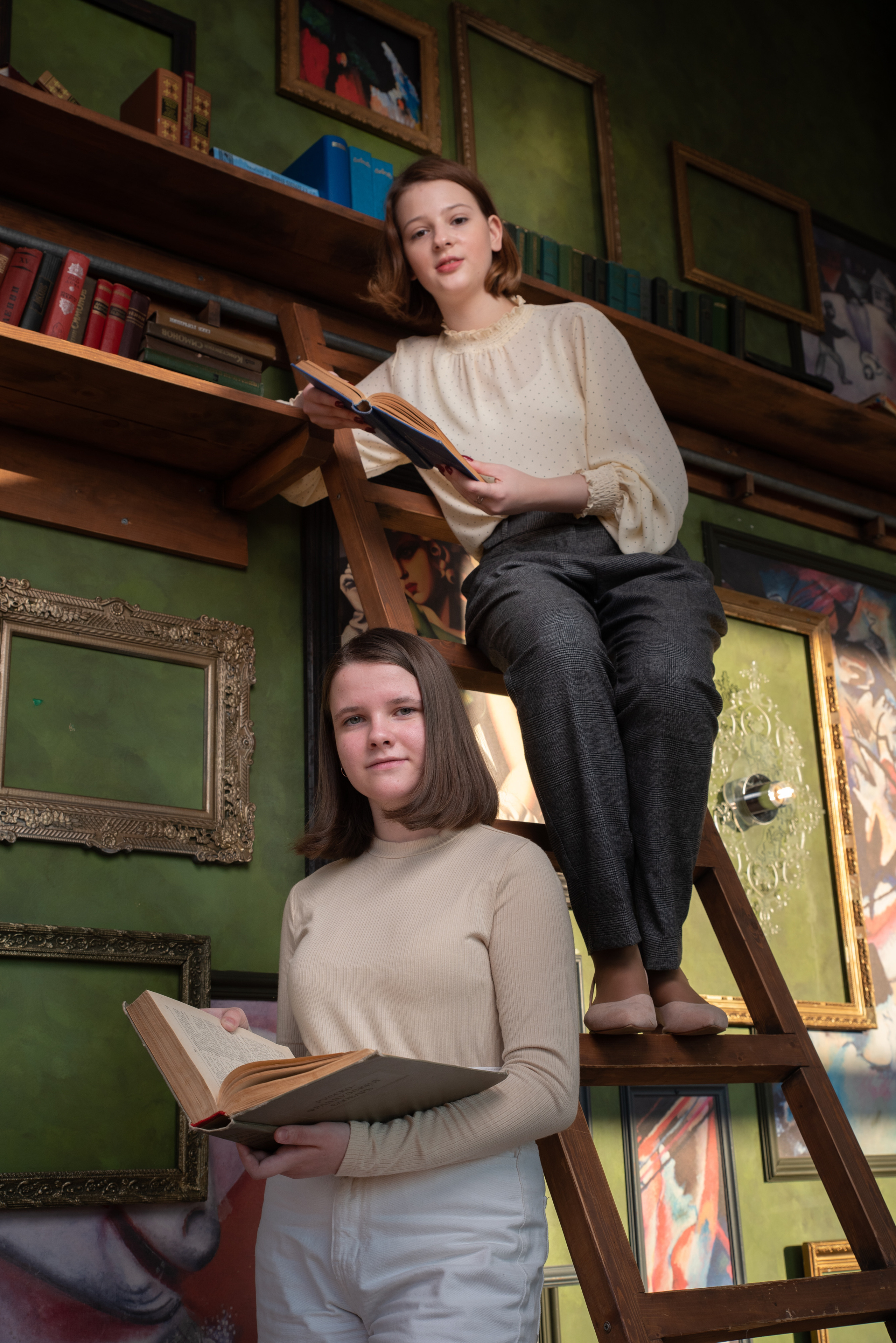 9 класс. Выпускные альбомы для детских садов и школ