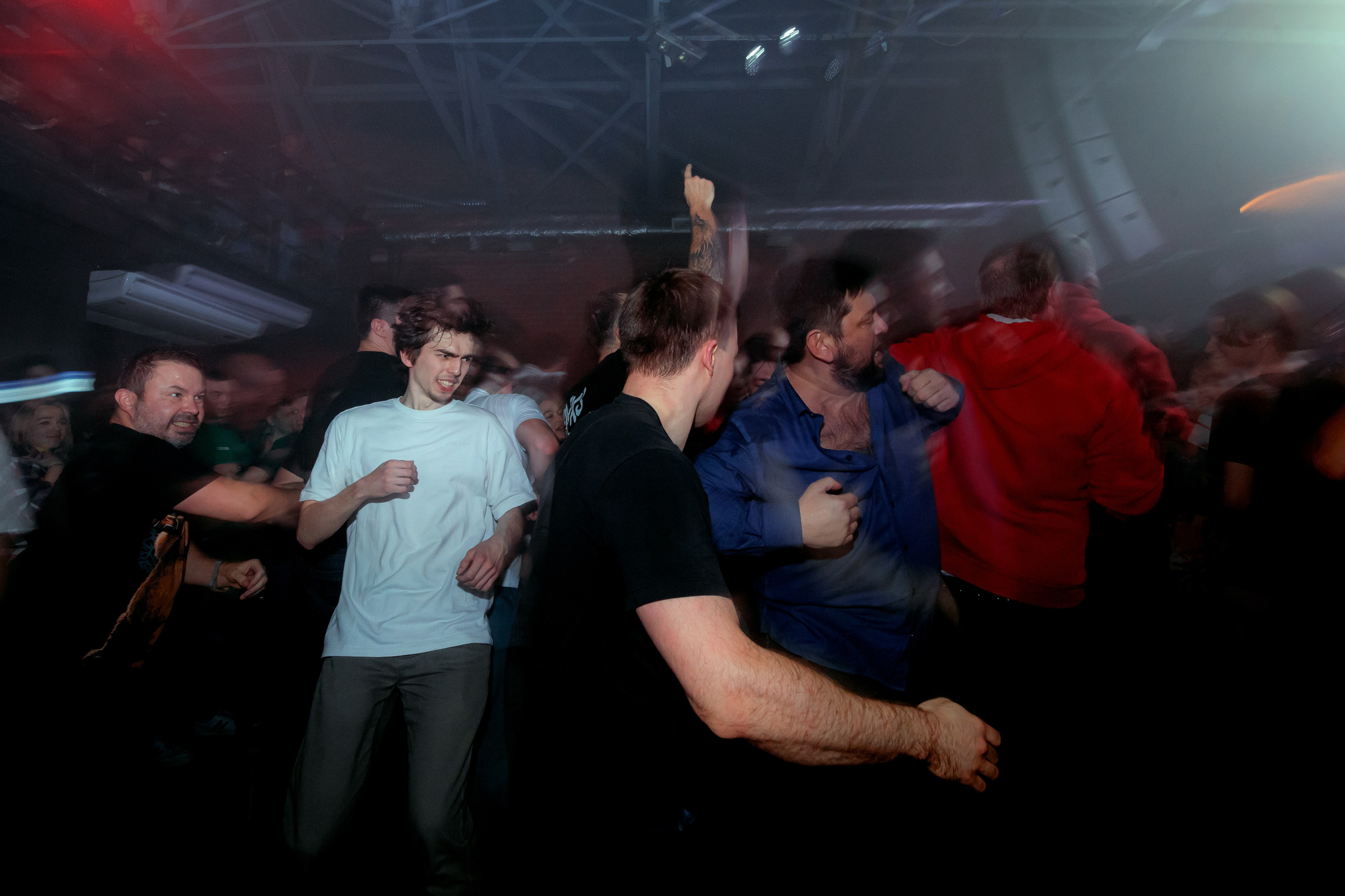 Джинсы тарковского. Фотограф Елена Богачева (lenalena_na_na_na)