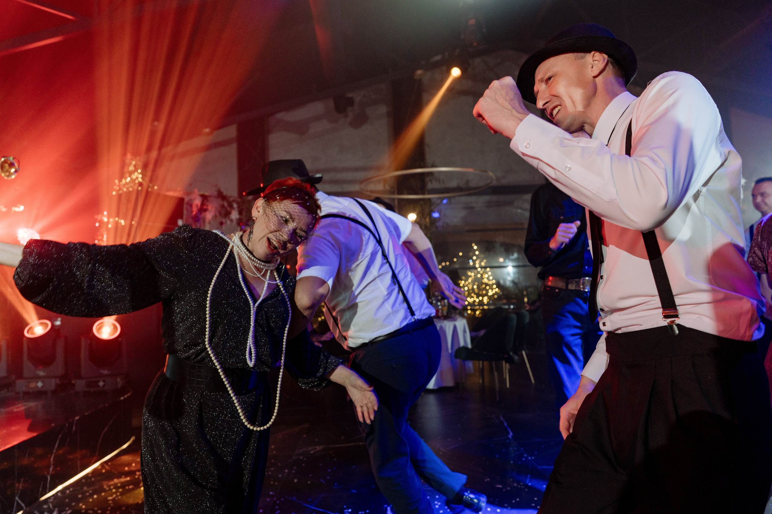 Альбион Тур