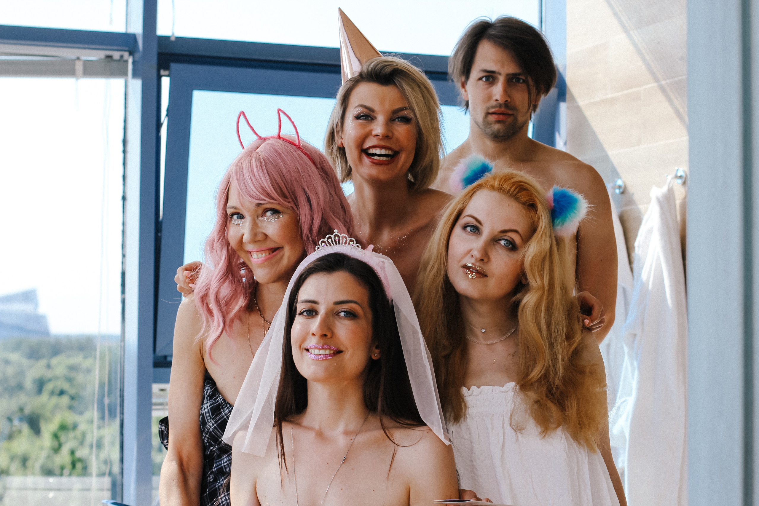 К\ф «Девичник». Главная