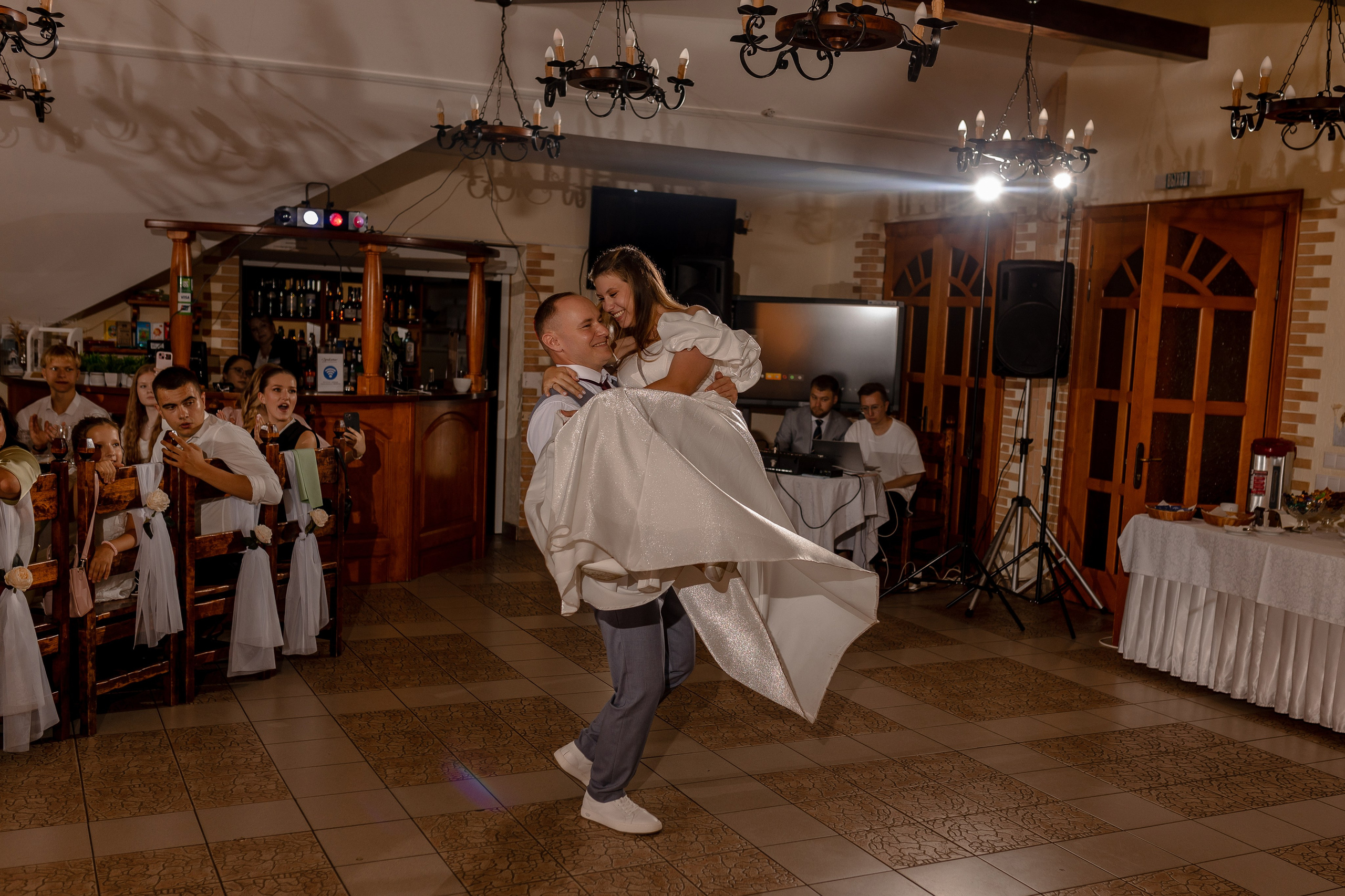 Ксения и Максим. Свадебный фотограф Елена Ловцевич