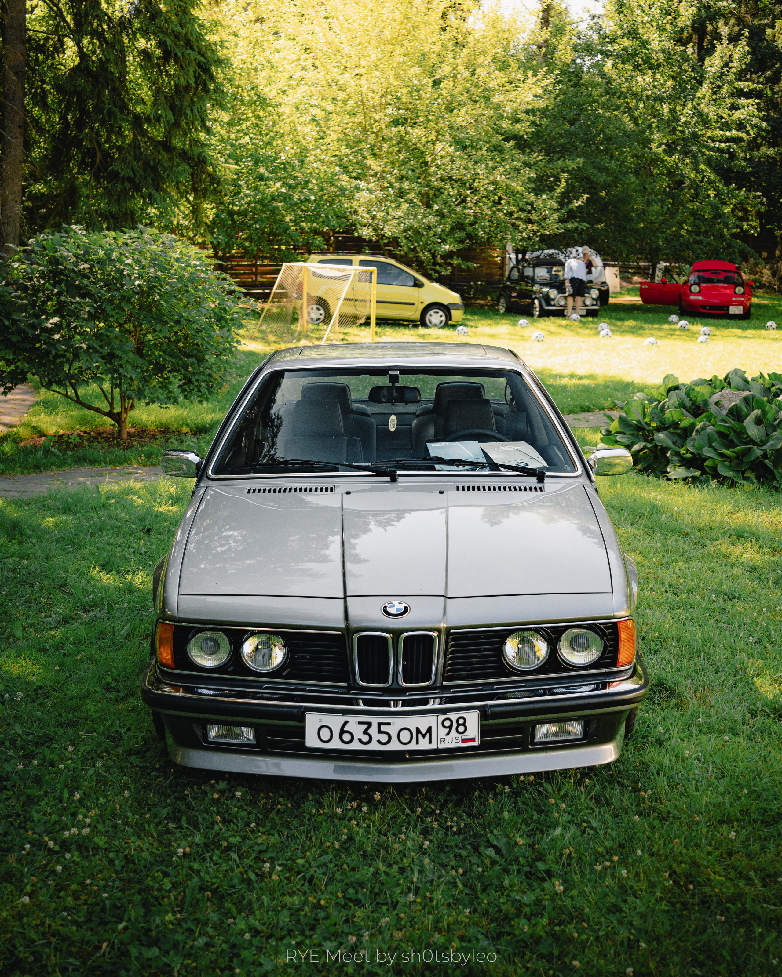 Масштабный летний фестиваль RYE Meet — встреча клуба любителей автомобилей старше 25-лет. Автомобильный фотограф Антон Цырулев