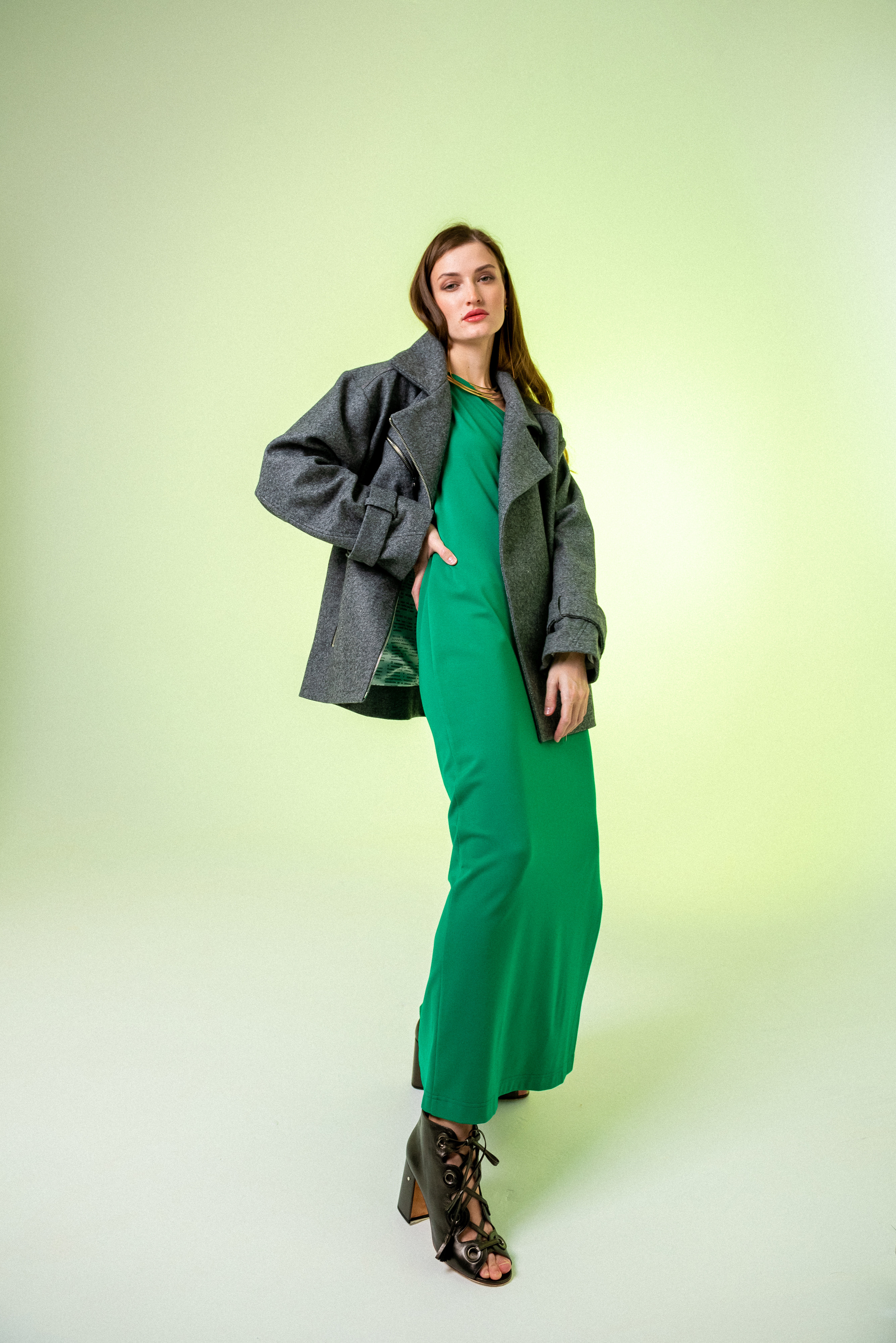 Каталожная съемка одежды. Фотограф в Новосибирске Юлия Туманова