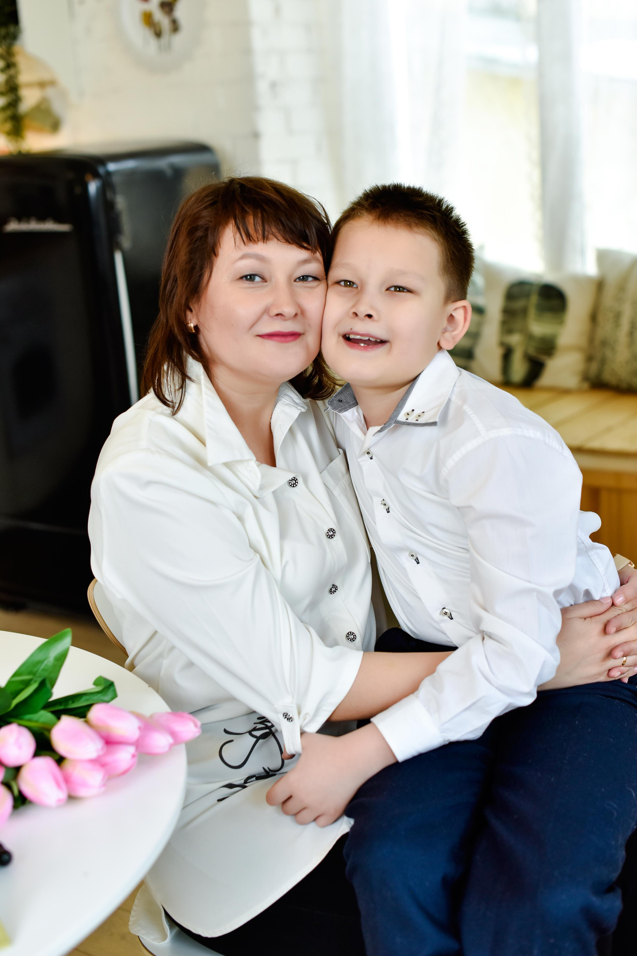 Семья Алины