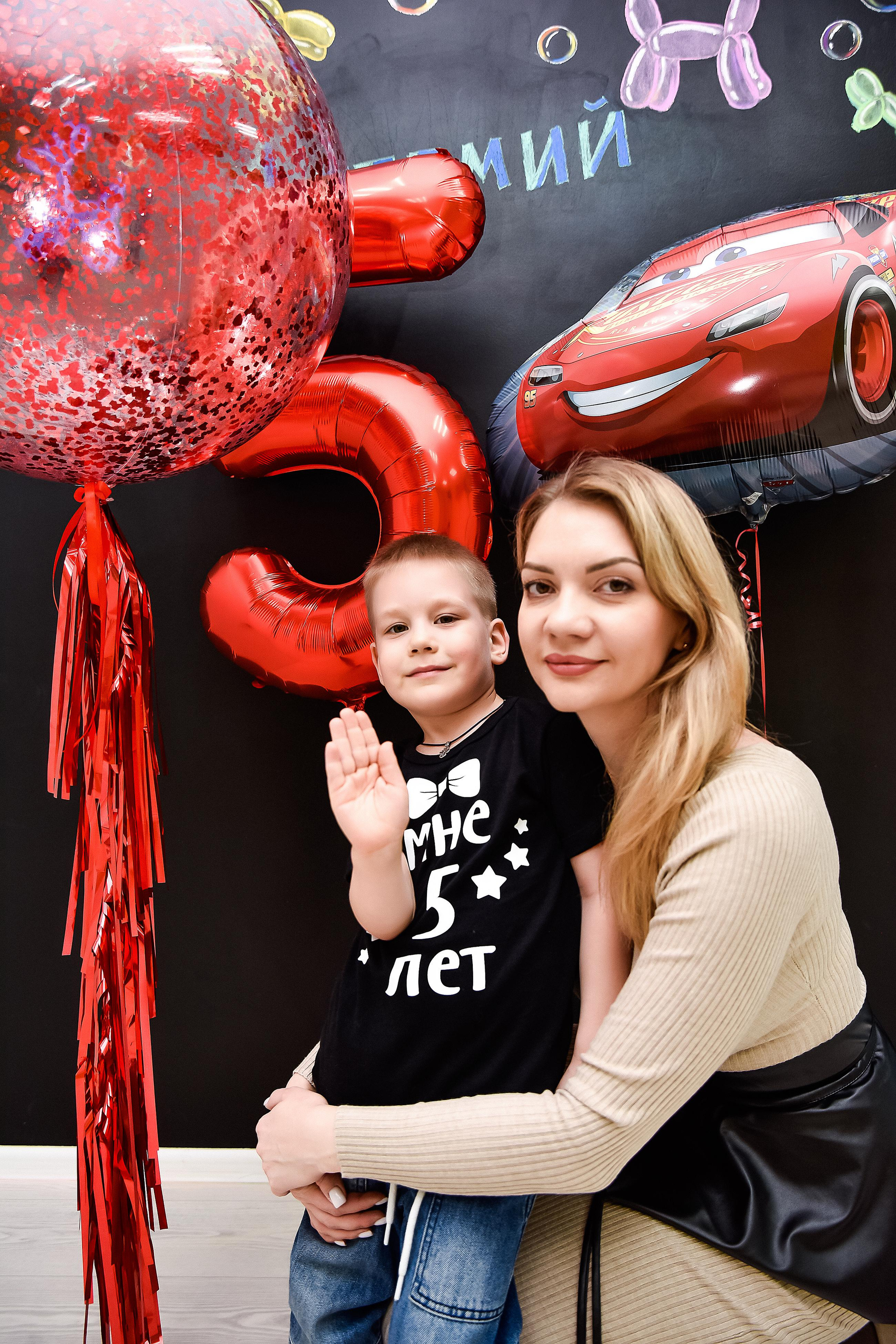 День рождение Артема 5