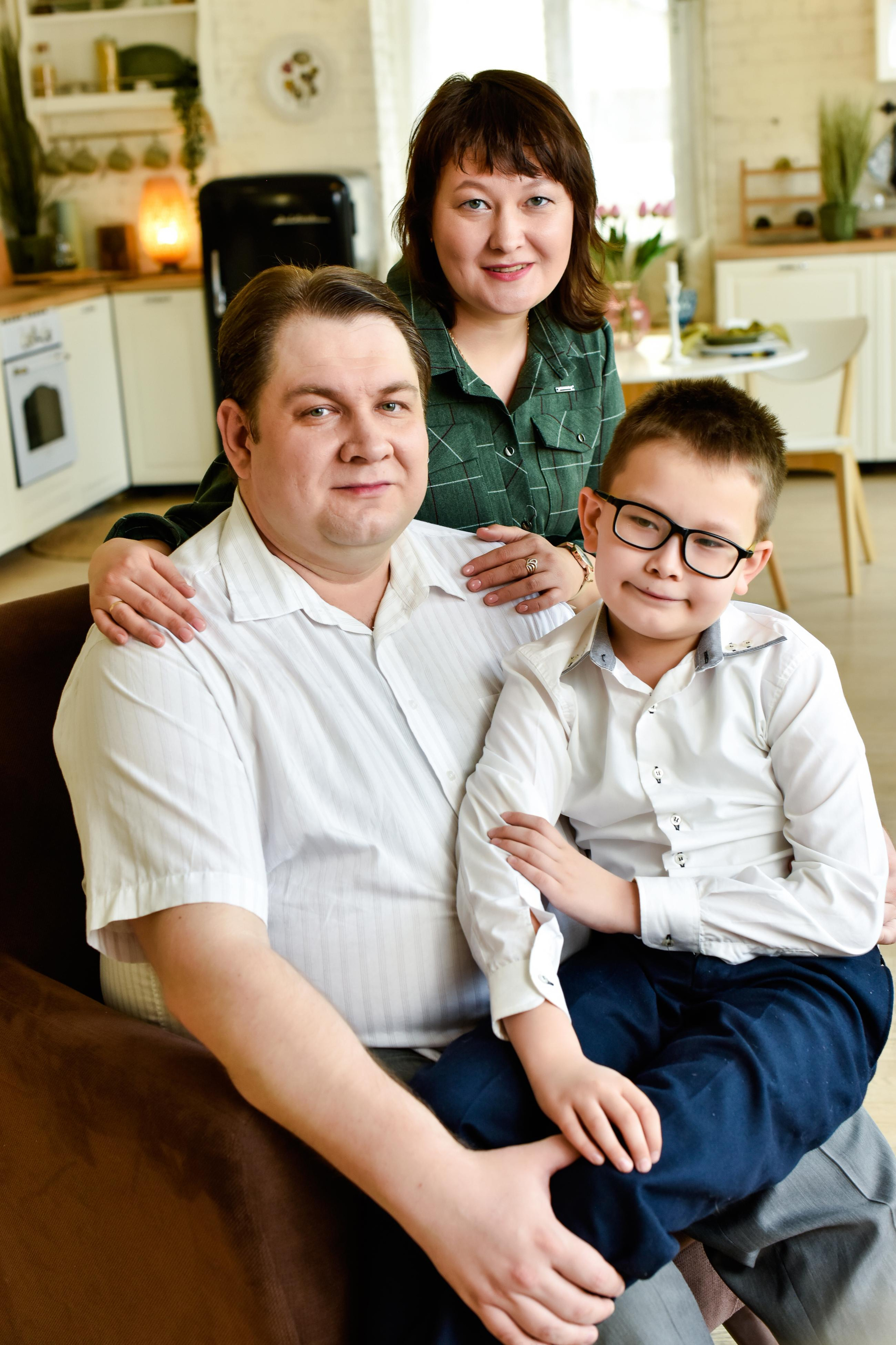 Семья Алины