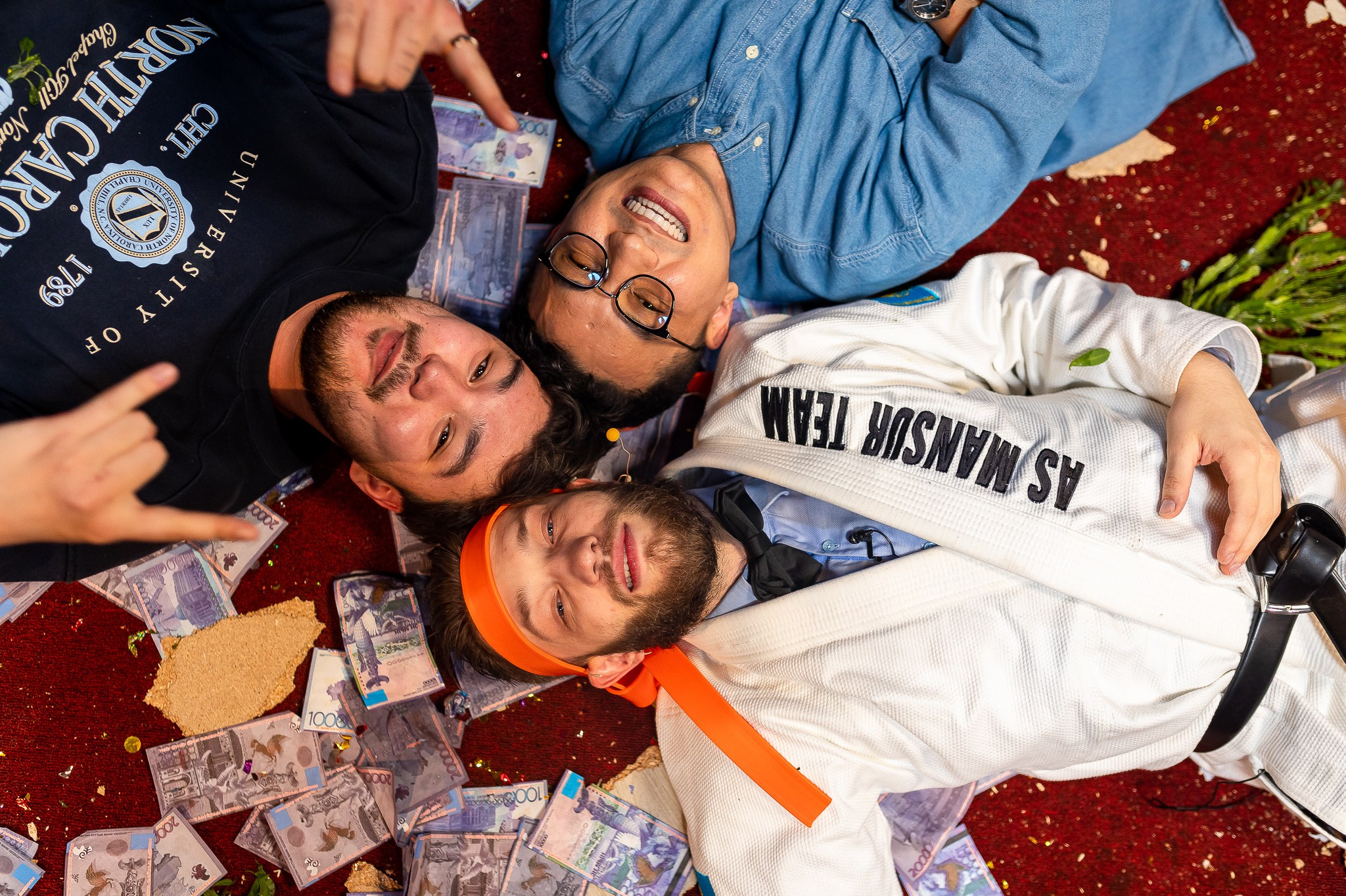 MIKHAIL VASSILYEV — Свадебный и Репортажный фотограф в Алматы