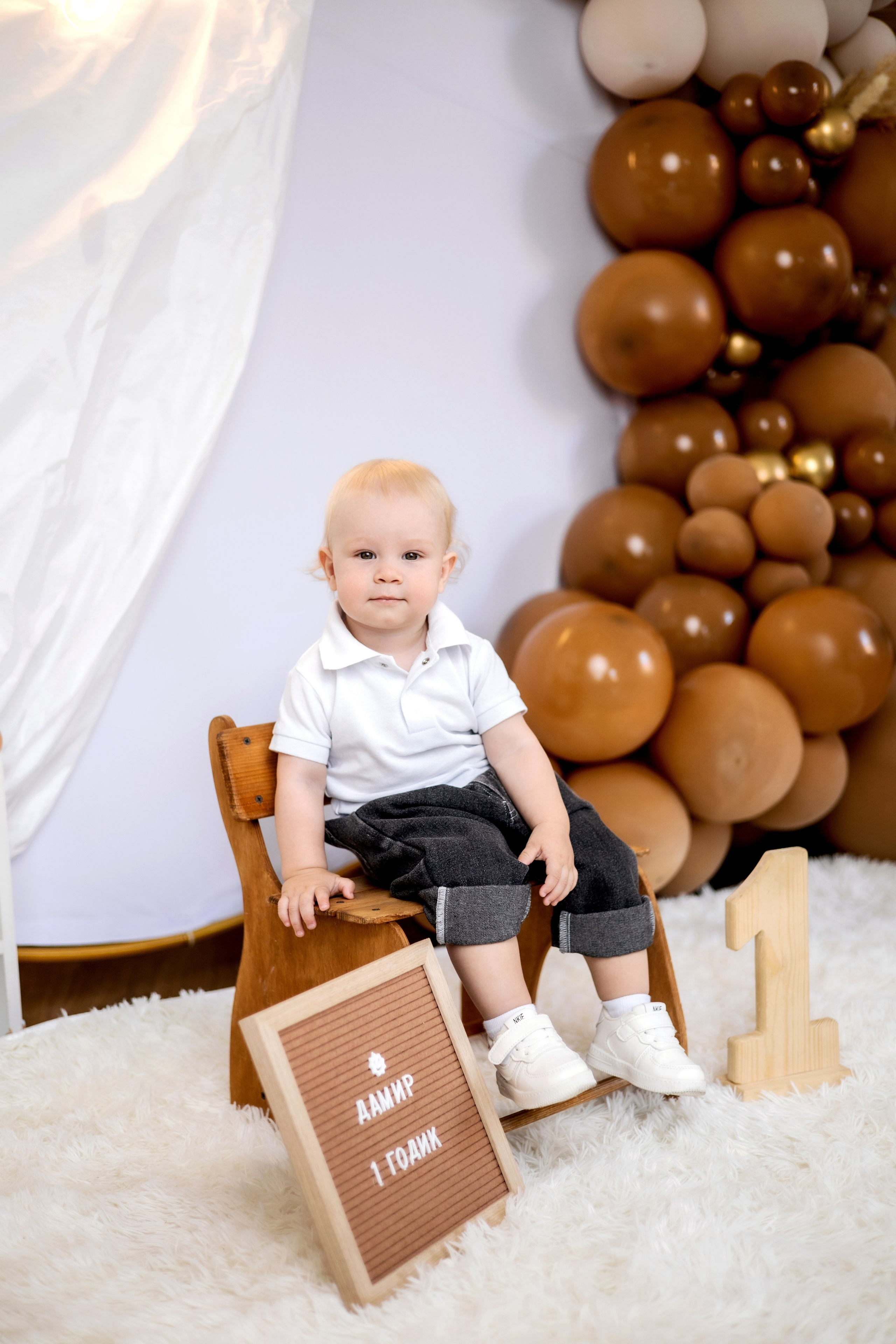 Дамиру годик. Фотограф Надежда Лукьянова