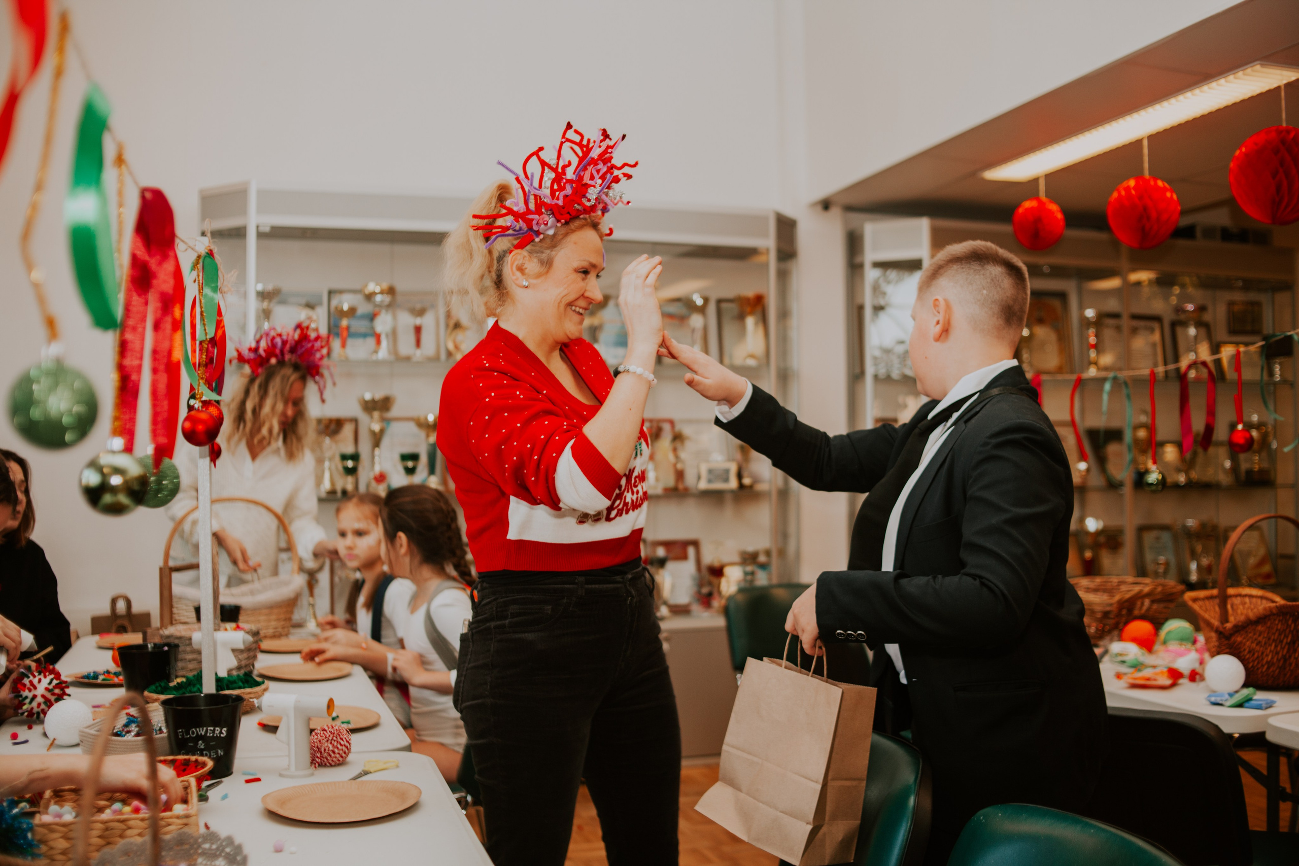 Мастер-класс от Мастерской Наташи Ой на фестивале для детей с ОВЗ «Шире круг». Семейный фотограф во Всеволожске и Санкт-Петербурге Юлия Капустина