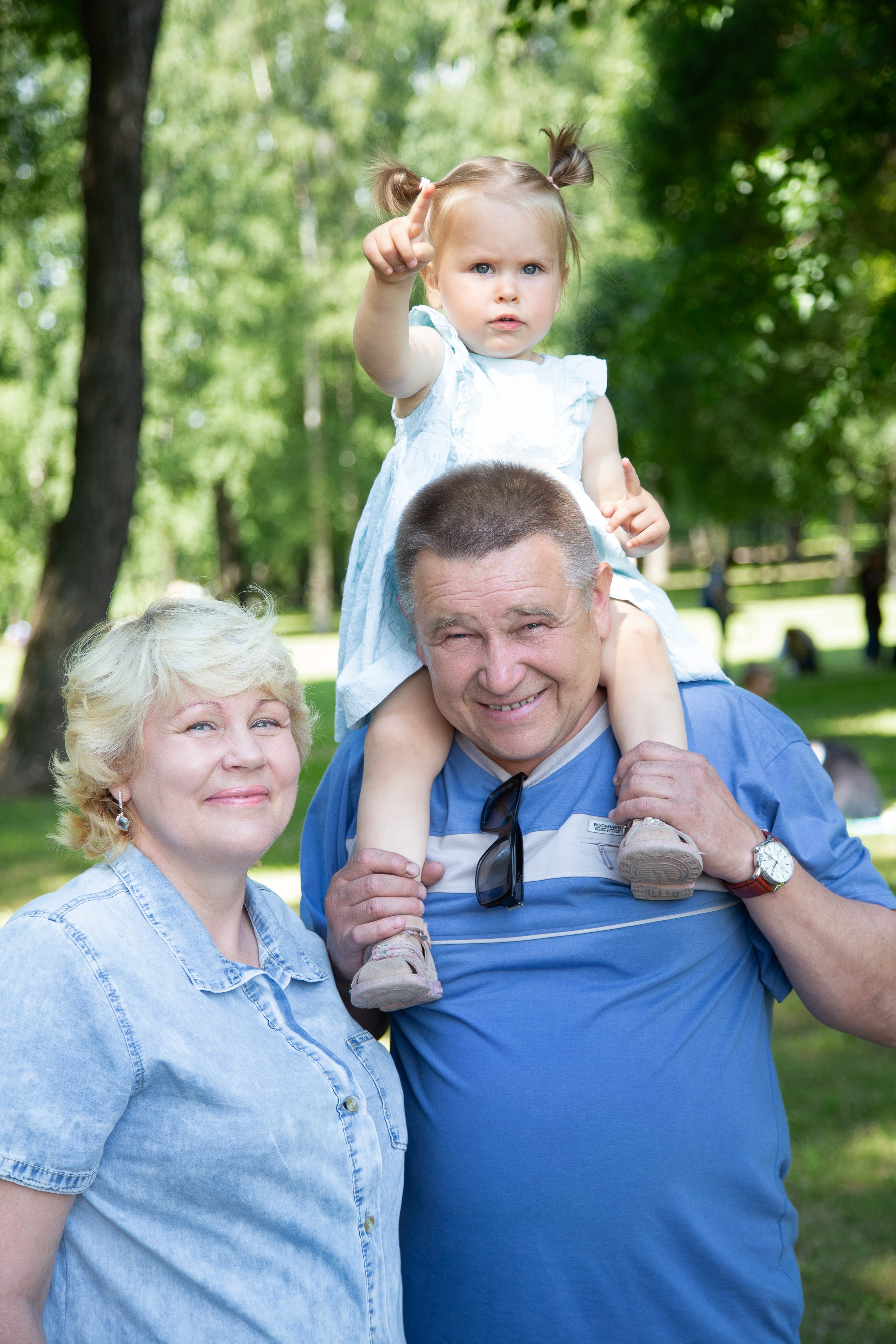 Прогулка всей семьей. Фотограф Анастасия Малеева