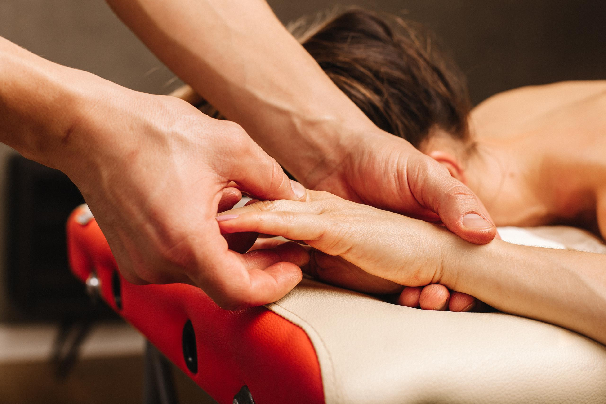 Съёмка для массажиста. Семейный и свадебный фотограф в Майкопе Михаил Мартиросян