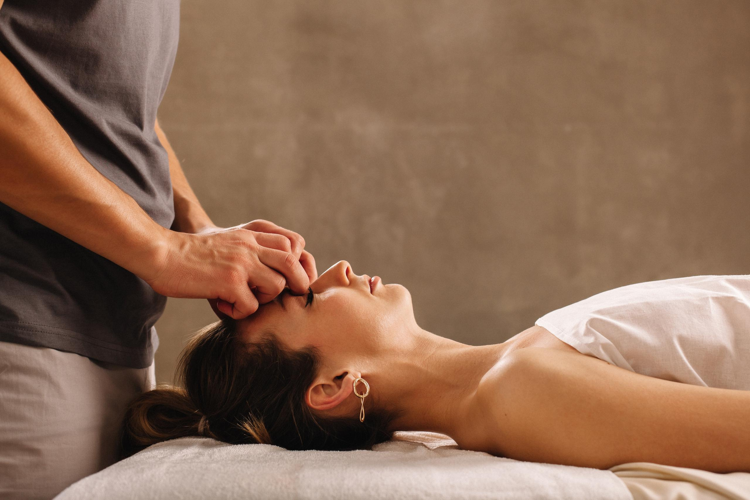 Съёмка для массажиста. Семейный и свадебный фотограф в Майкопе Михаил Мартиросян