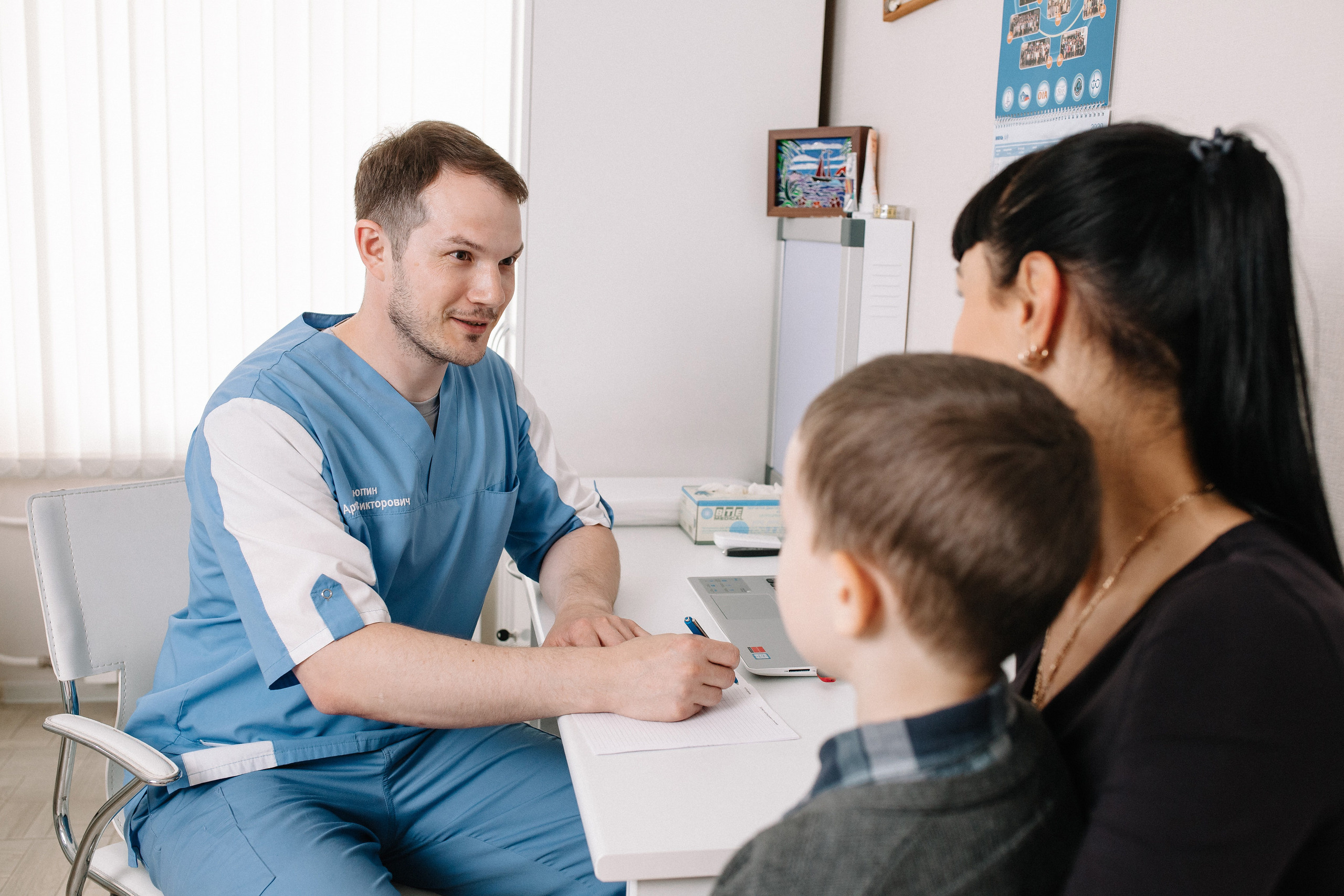 Съёмка для клиники остеопатии. Семейный и свадебный фотограф в Майкопе Михаил Мартиросян