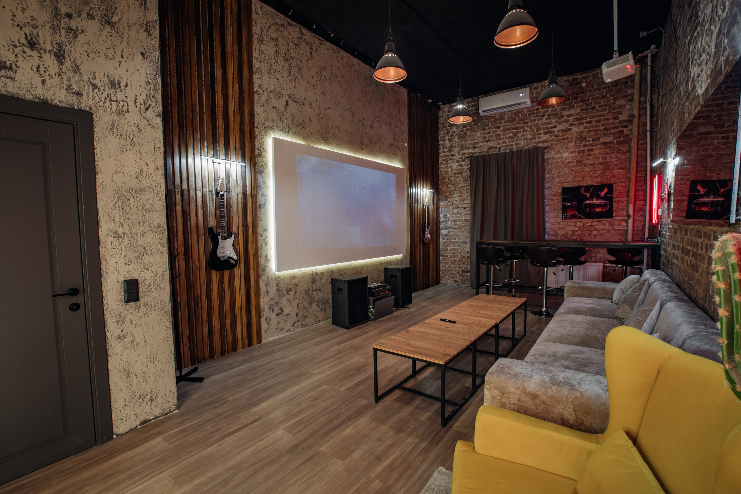 Профессора Качалова, 8И. Аренда лофта в СПб для мероприятий