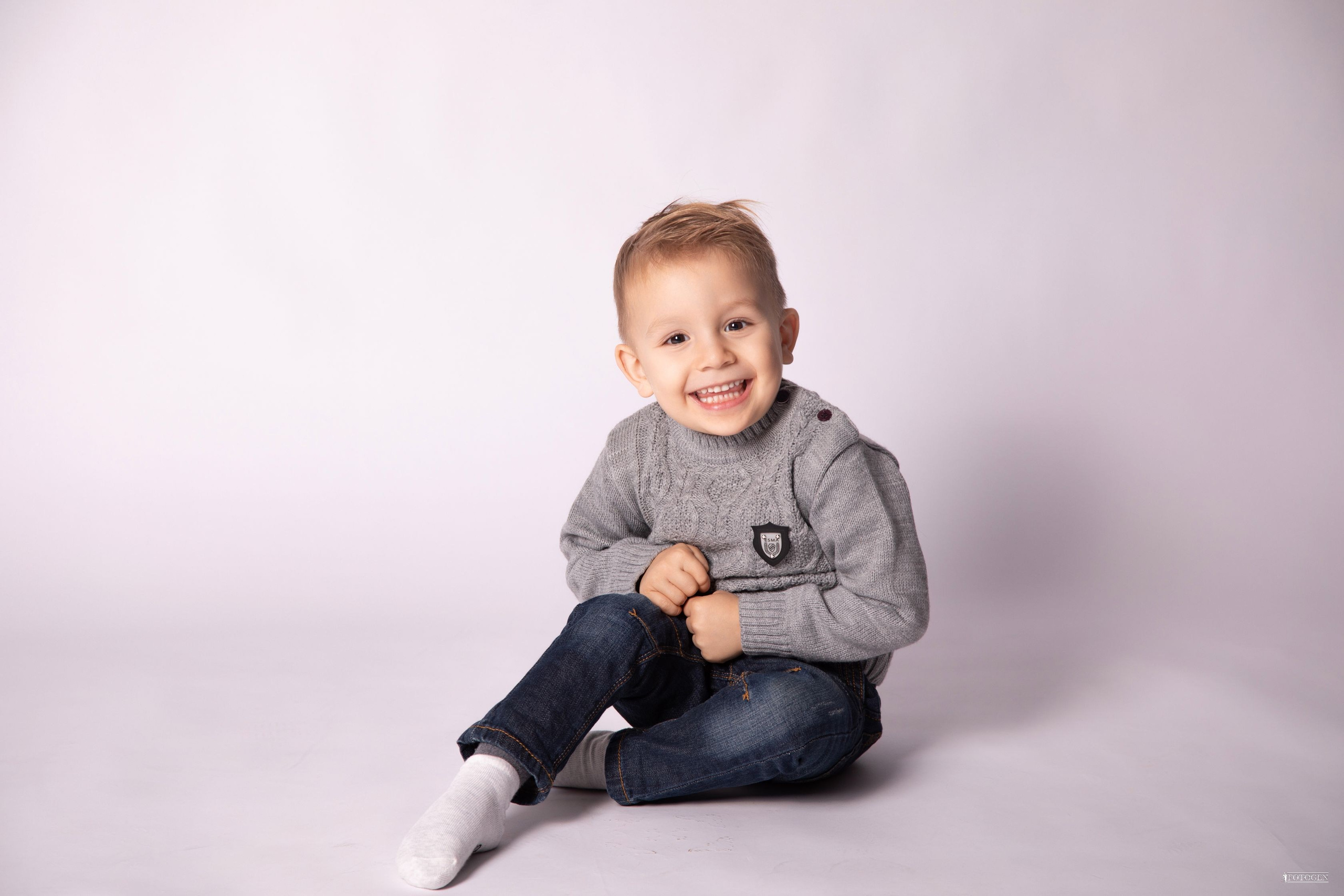 Фотосессия Мальчиков до 6 лет в Студии — Fotogen. Интерьерная фотостудия FOTOGEN г. Краснодар