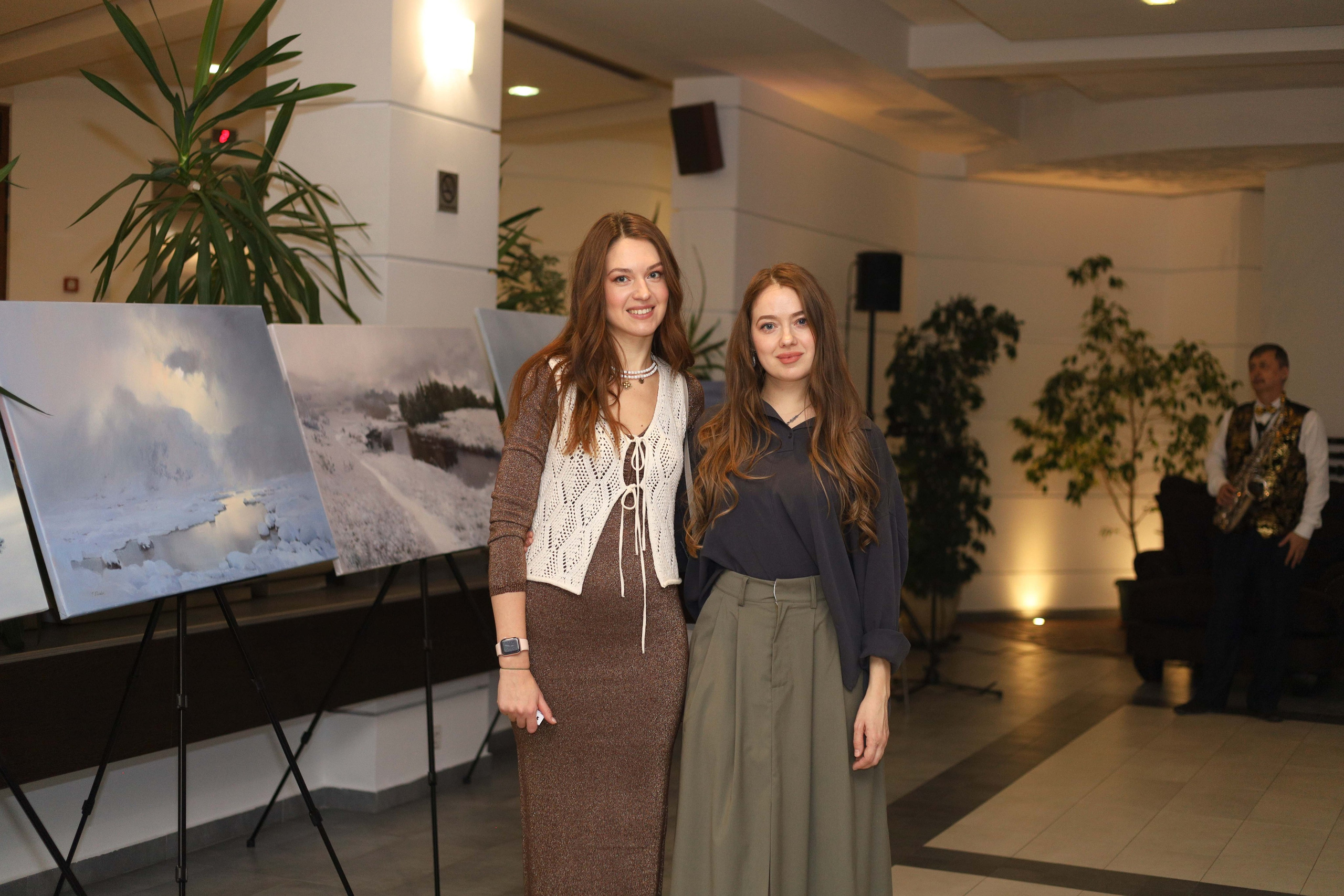 Изложба на Татьяна Дердей. Лариса Богомолова. Фотограф. Видеограф. Болгария