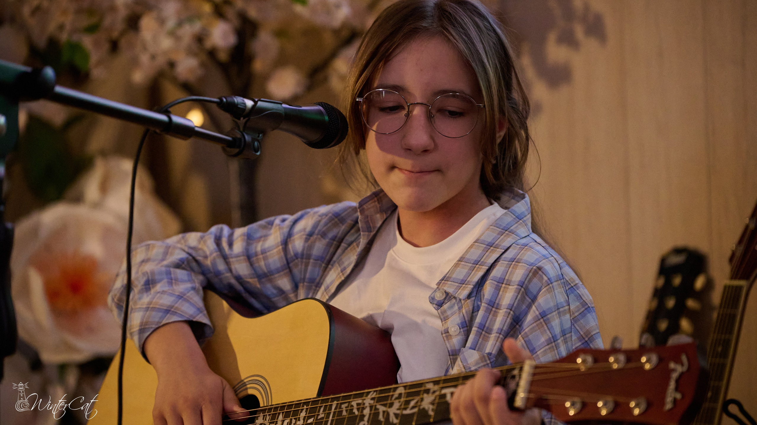 Тёплый Вечер (18.04.26 Чайка). Портретный и репортажный фотограф в Магадане Андрей Нефедов WinterCatPhoto