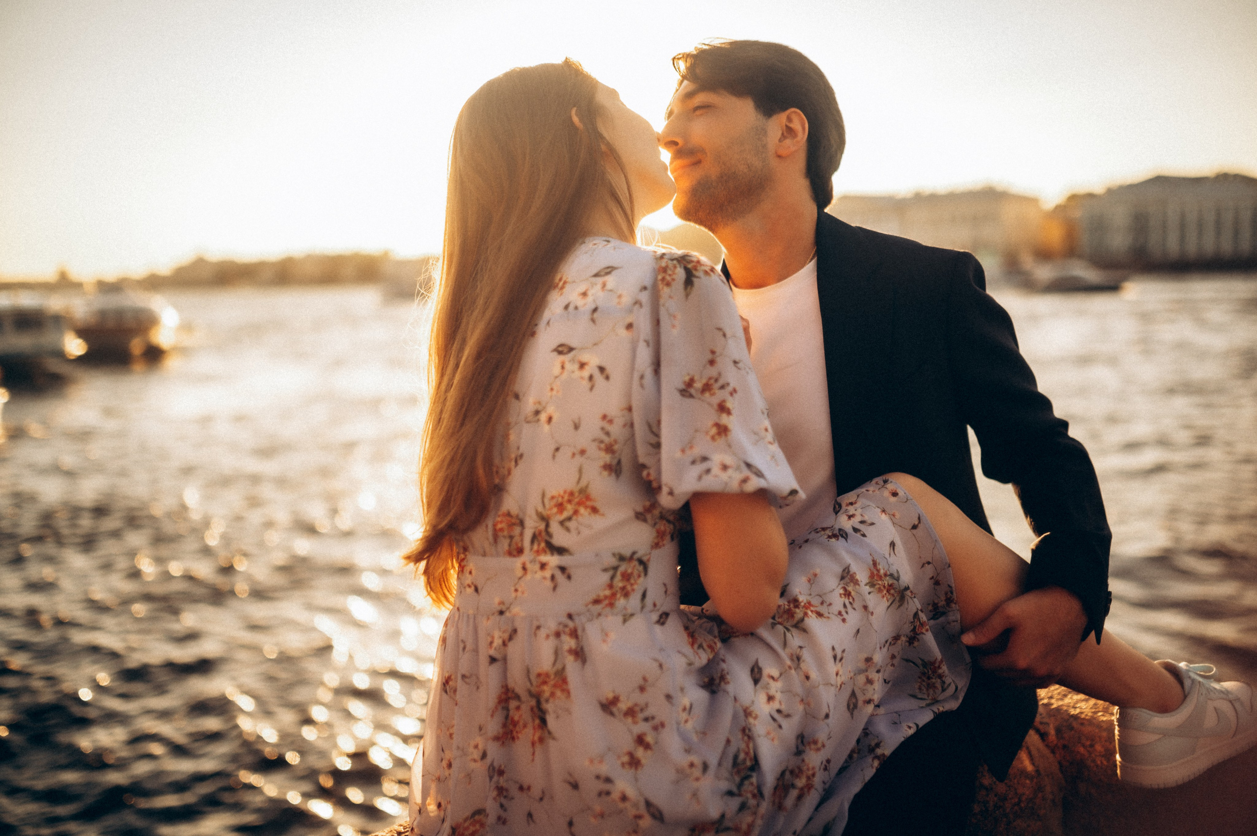 Любовь на улицах Питера. Фотограф ПИТЕР СПБ Надежда Баранова