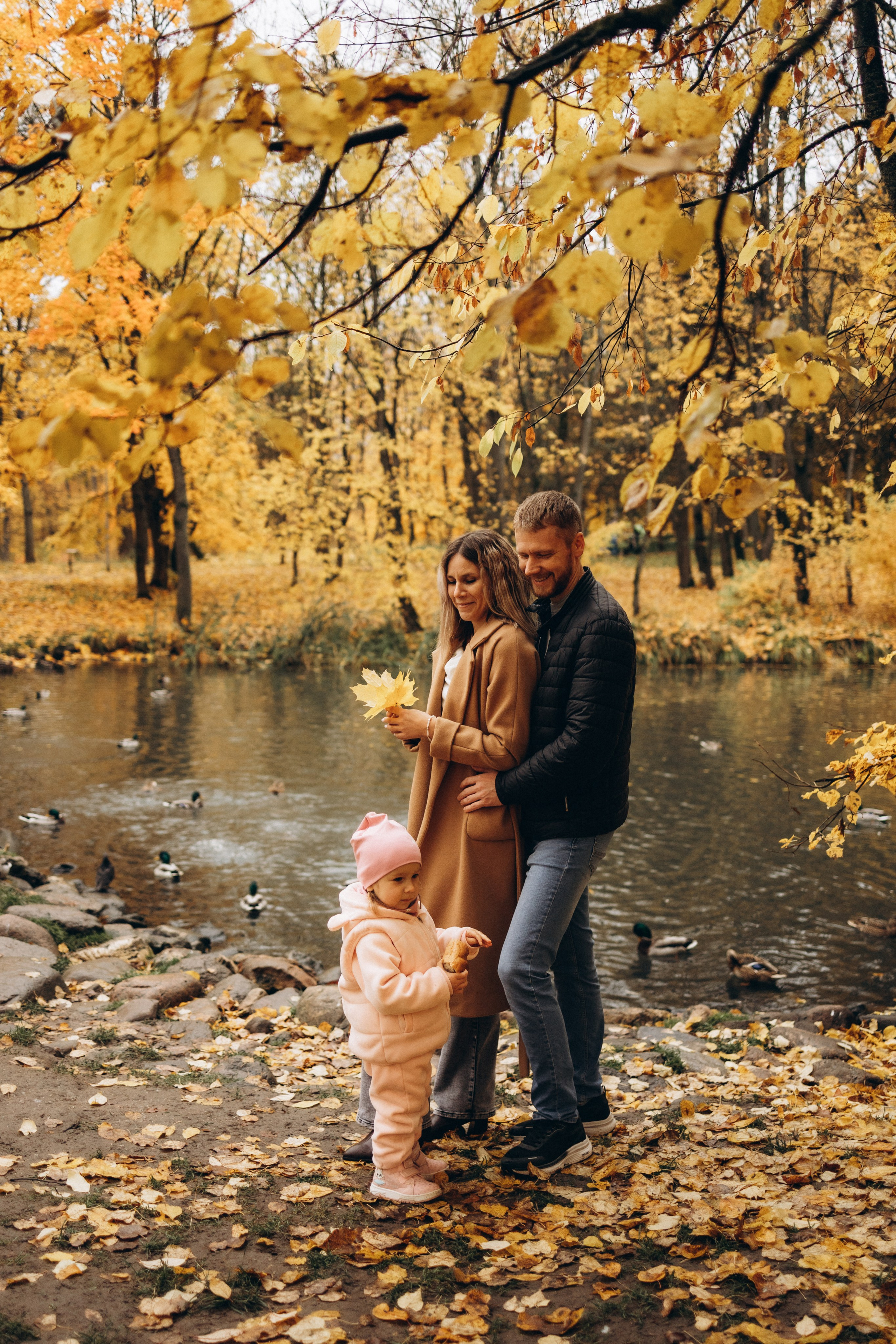 Осенняя семейная фотосъемка (11.10.2025 г.) г. Обнинск (Калужская обл.). Надежда Стар семейный и церковный фотограф в Жукове и Калужской области
