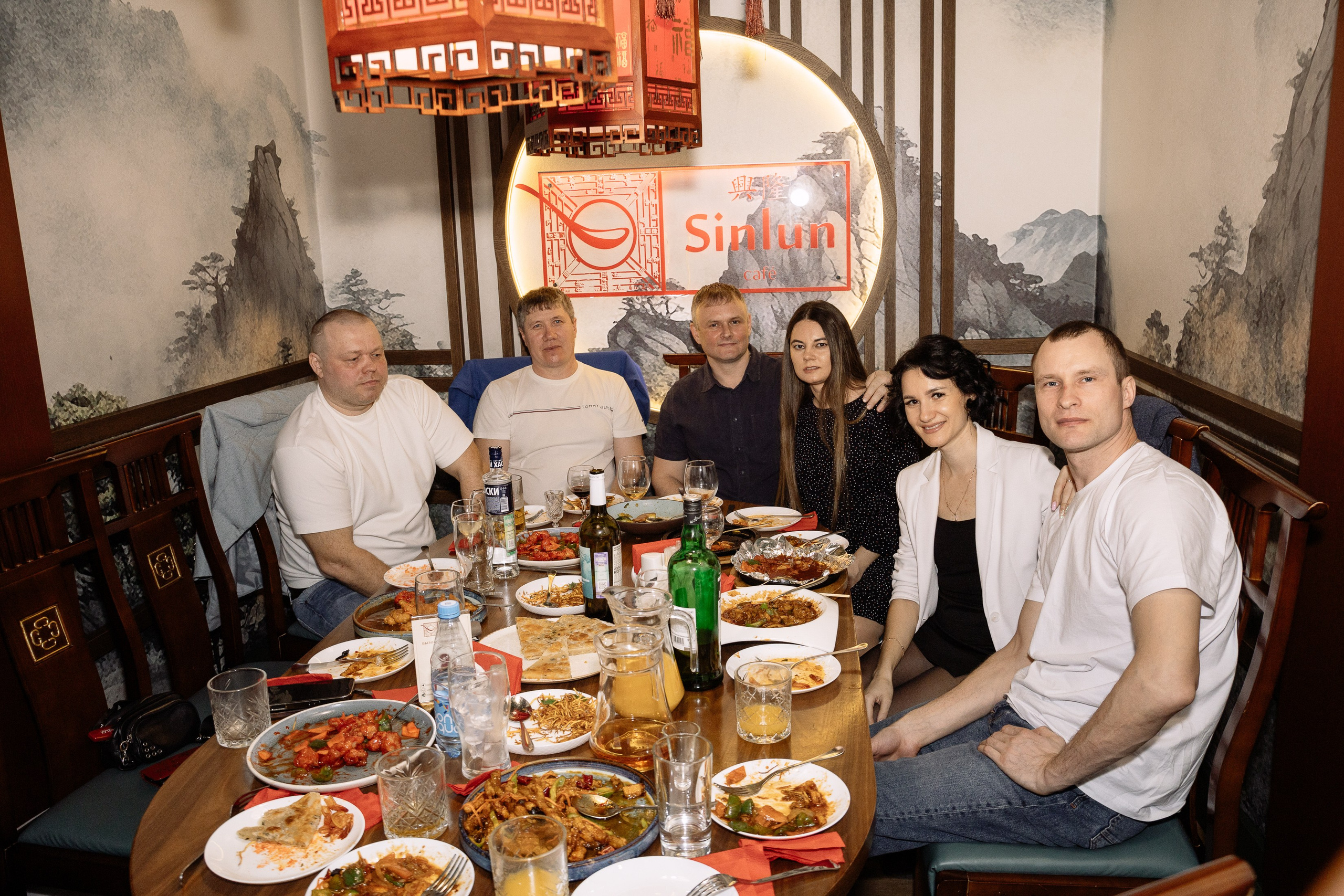 Вечеринка в кафе Sinlun. Фотограф Юлия Мальцева