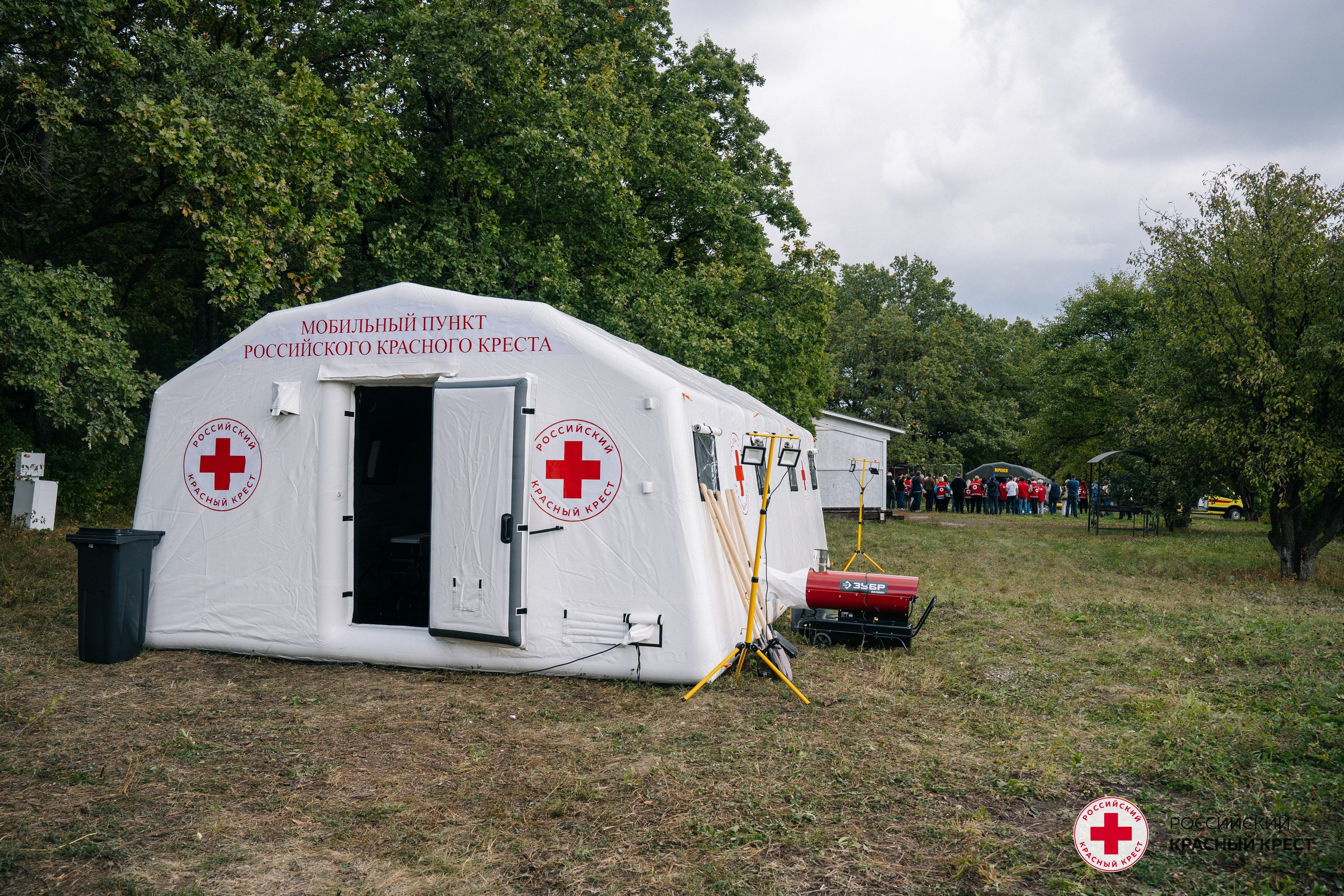 Красный крест | Дегас, медвежья берлога. Фотограф в Воронеже Ольга Космодемьянская