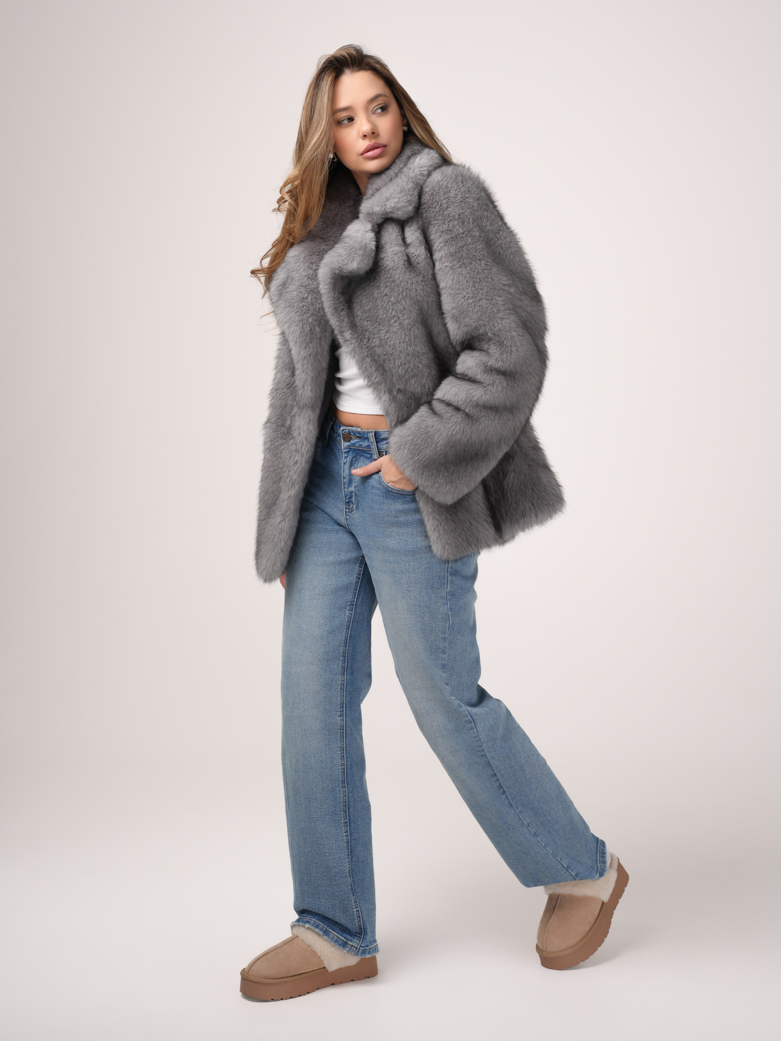 Новогодняя фотосессия бренда шуб. Портретный фотограф Москва Белогорцев Сергей