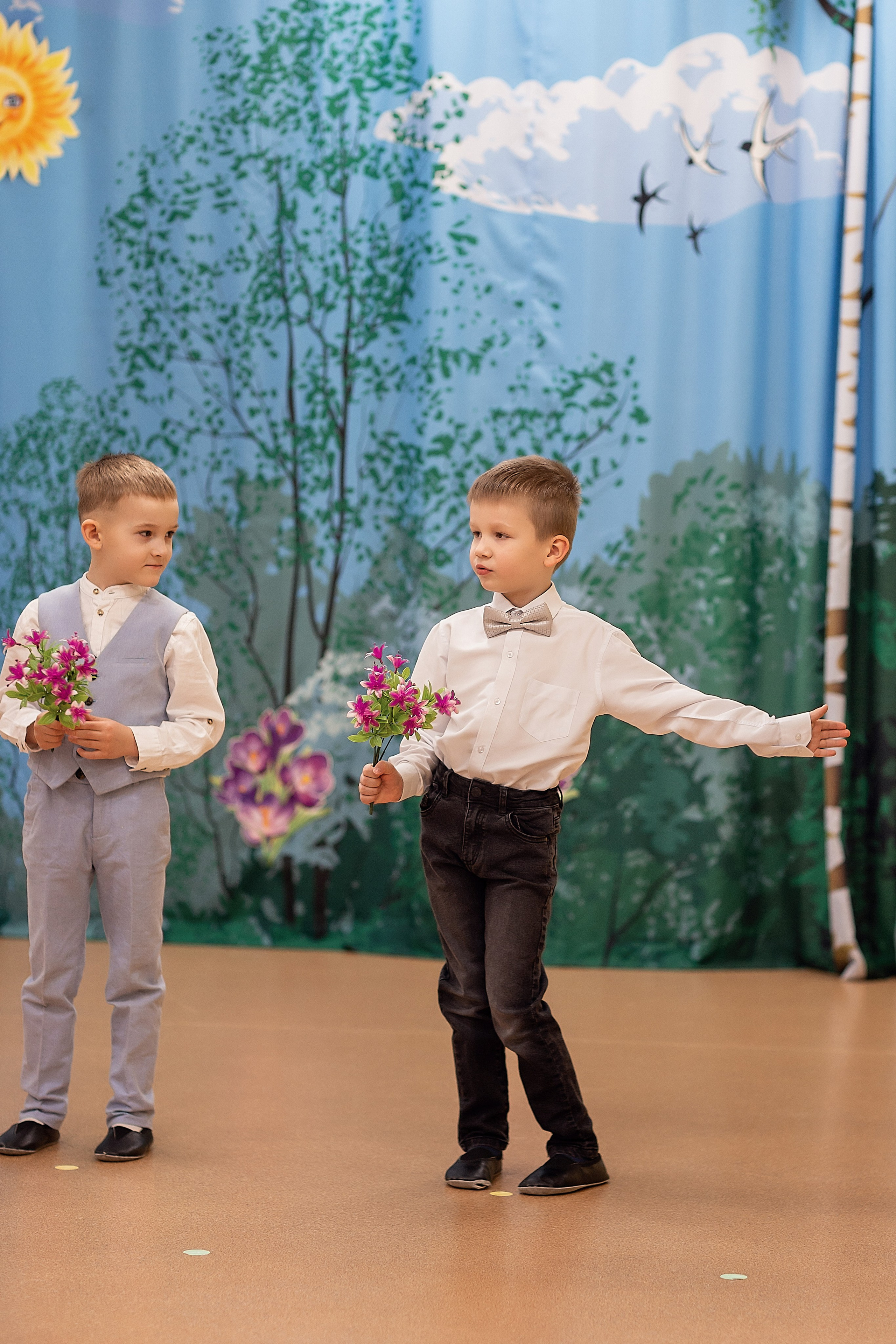 Весенний утренник_старшая группа_2025. Семейный фотограф в Санкт-Петербурге